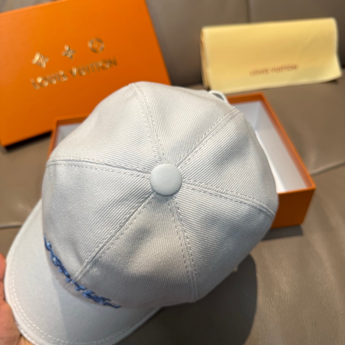 LuxluxHouse Best Quality Caps Louis Vuitton