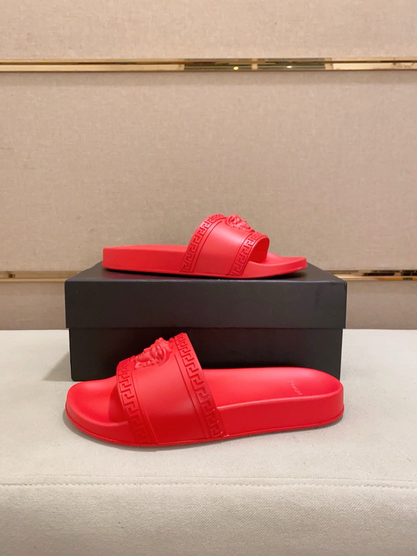 LuxluxHouse Best Quality Sandals Versace