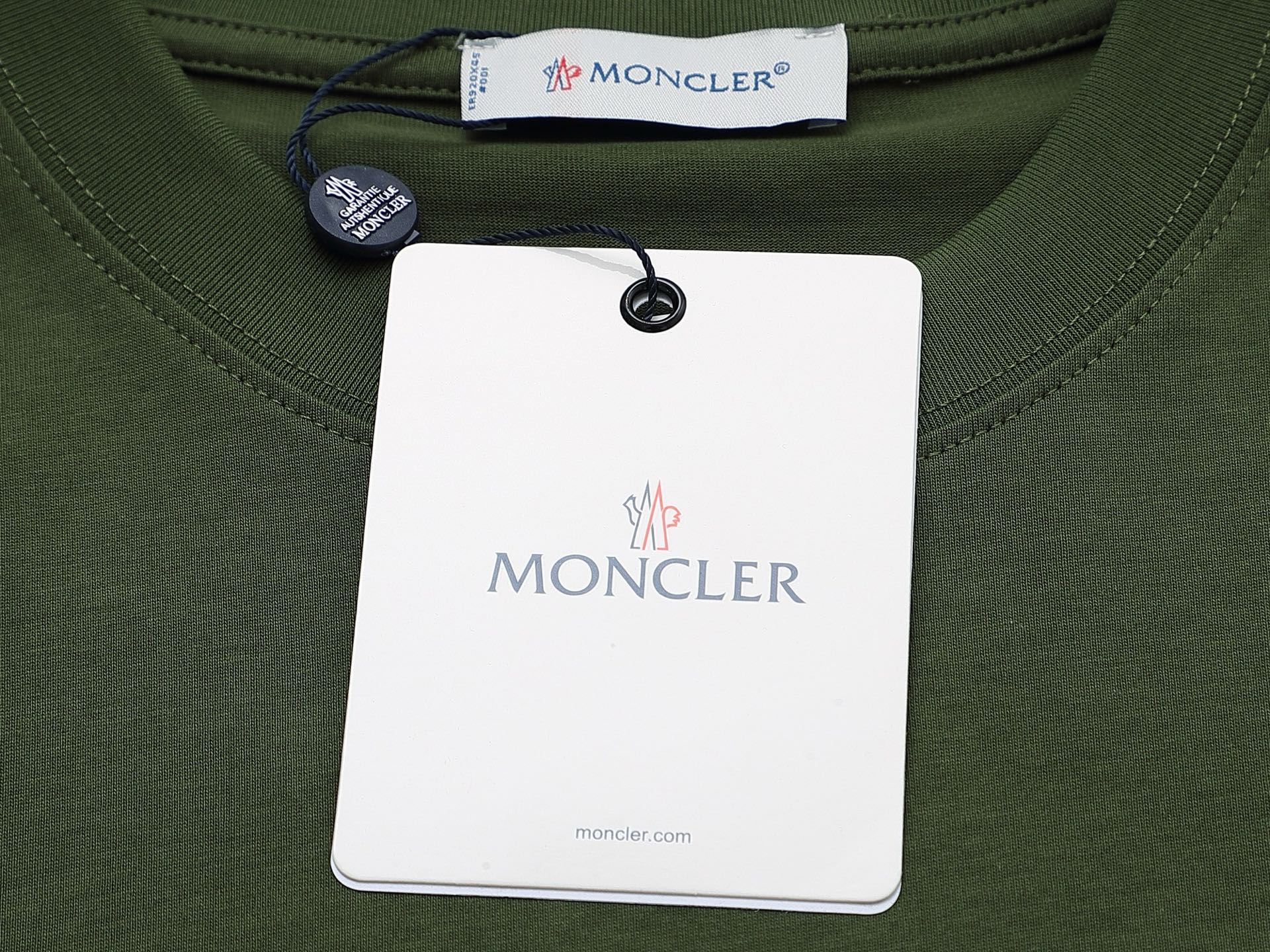 LuxluxHouse Best Quality Clothes T-shirt Moncler