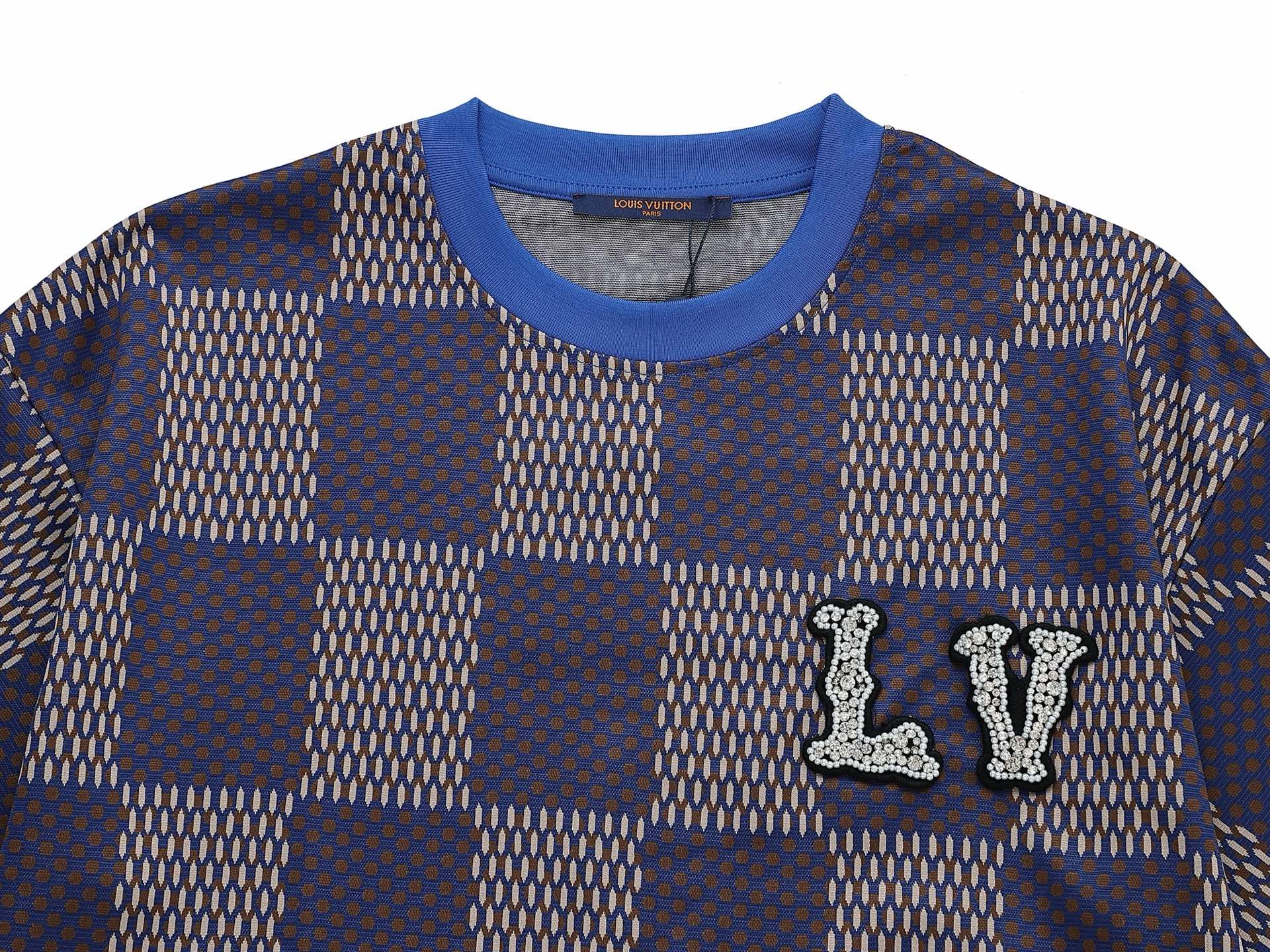 LuxluxHouse Best Quality Clothes T-shirt Louis Vuitton