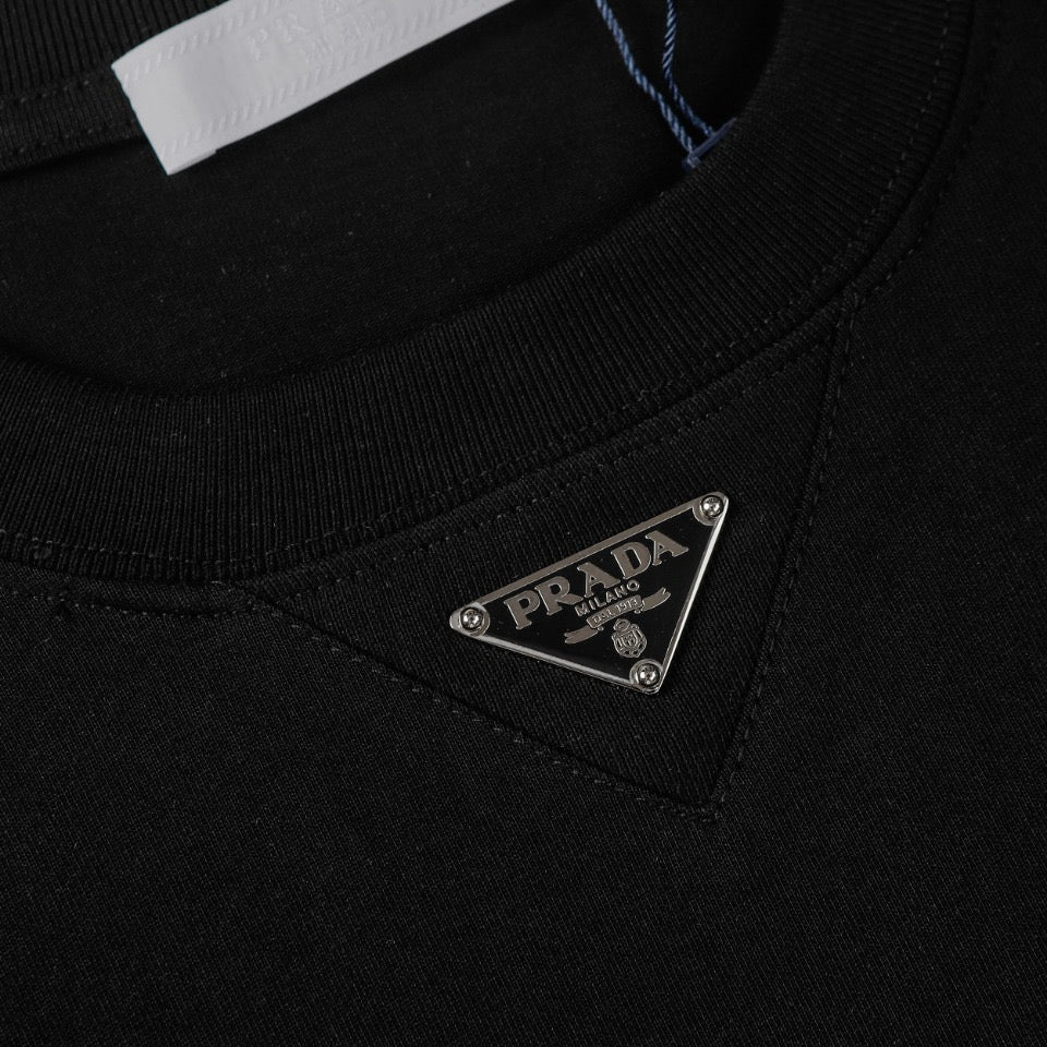 LuxluxHouse Best Quality Clothes T-shirt Prada