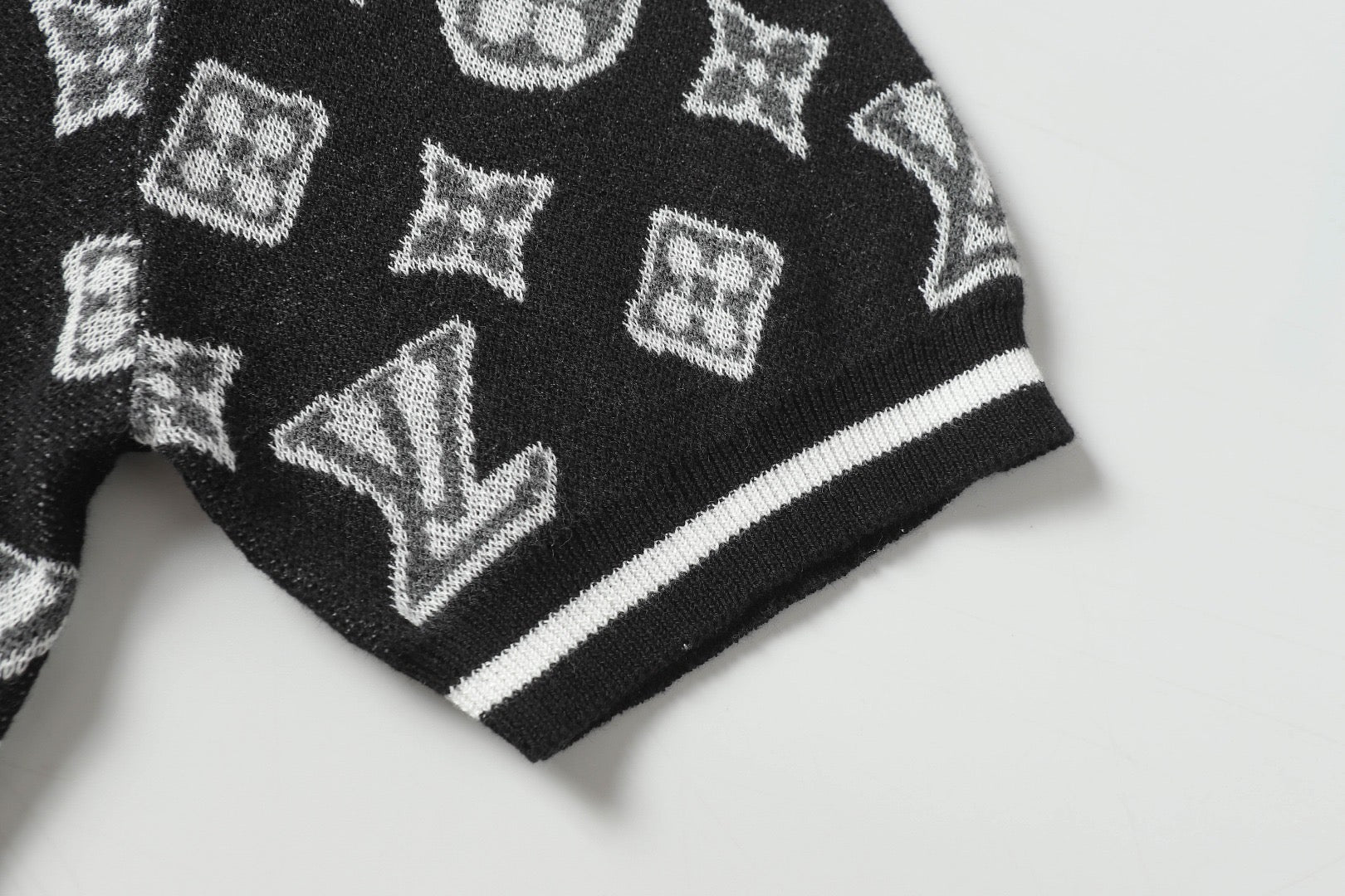 LuxluxHouse Best Quality Clothes Shirts&Polo Louis Vuitton