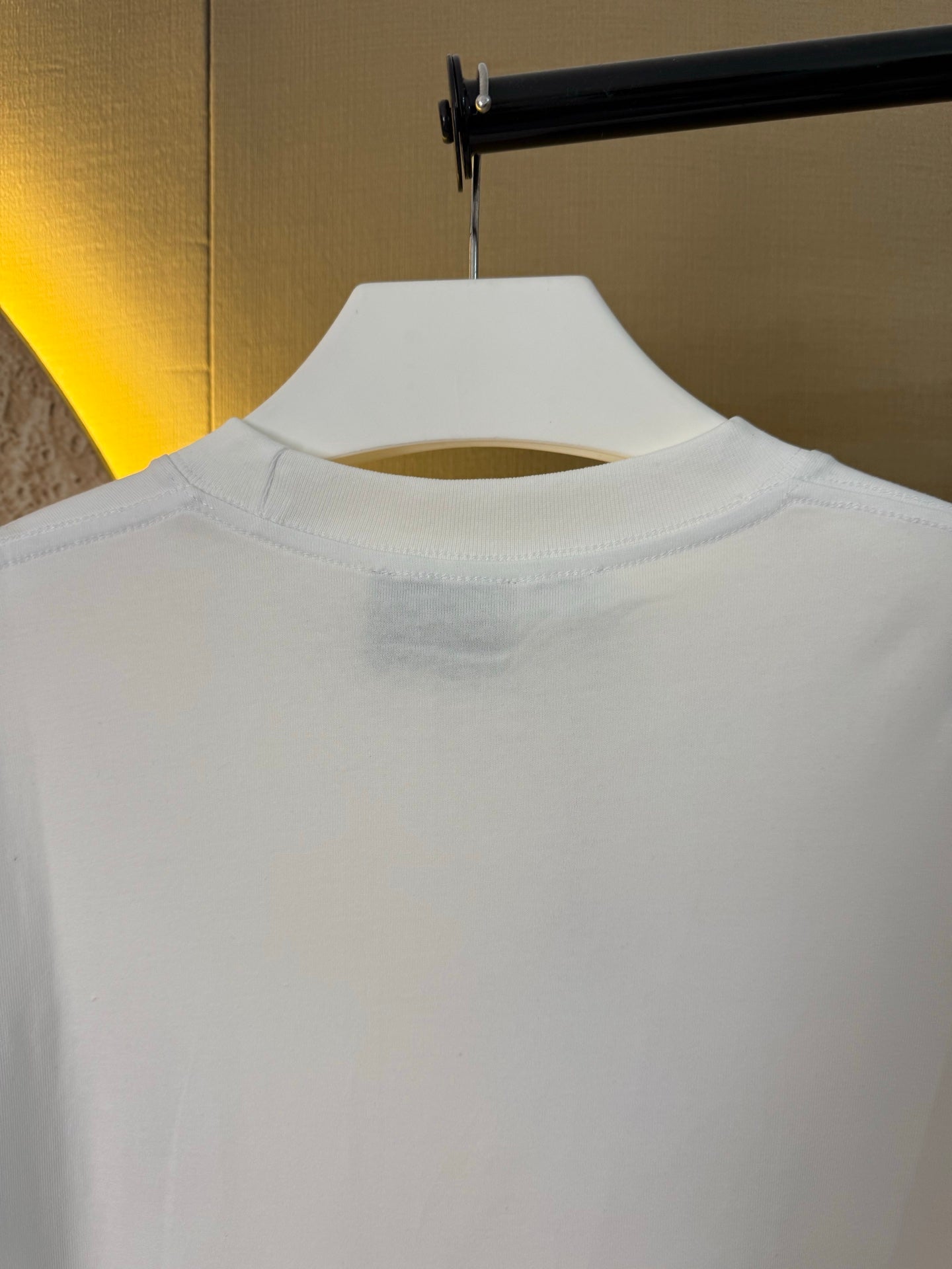 LuxluxHouse Best Quality Clothes T-shirt Loewe