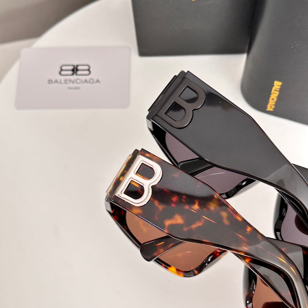 LuxluxHouse Best Quality Glasses Balenciaga