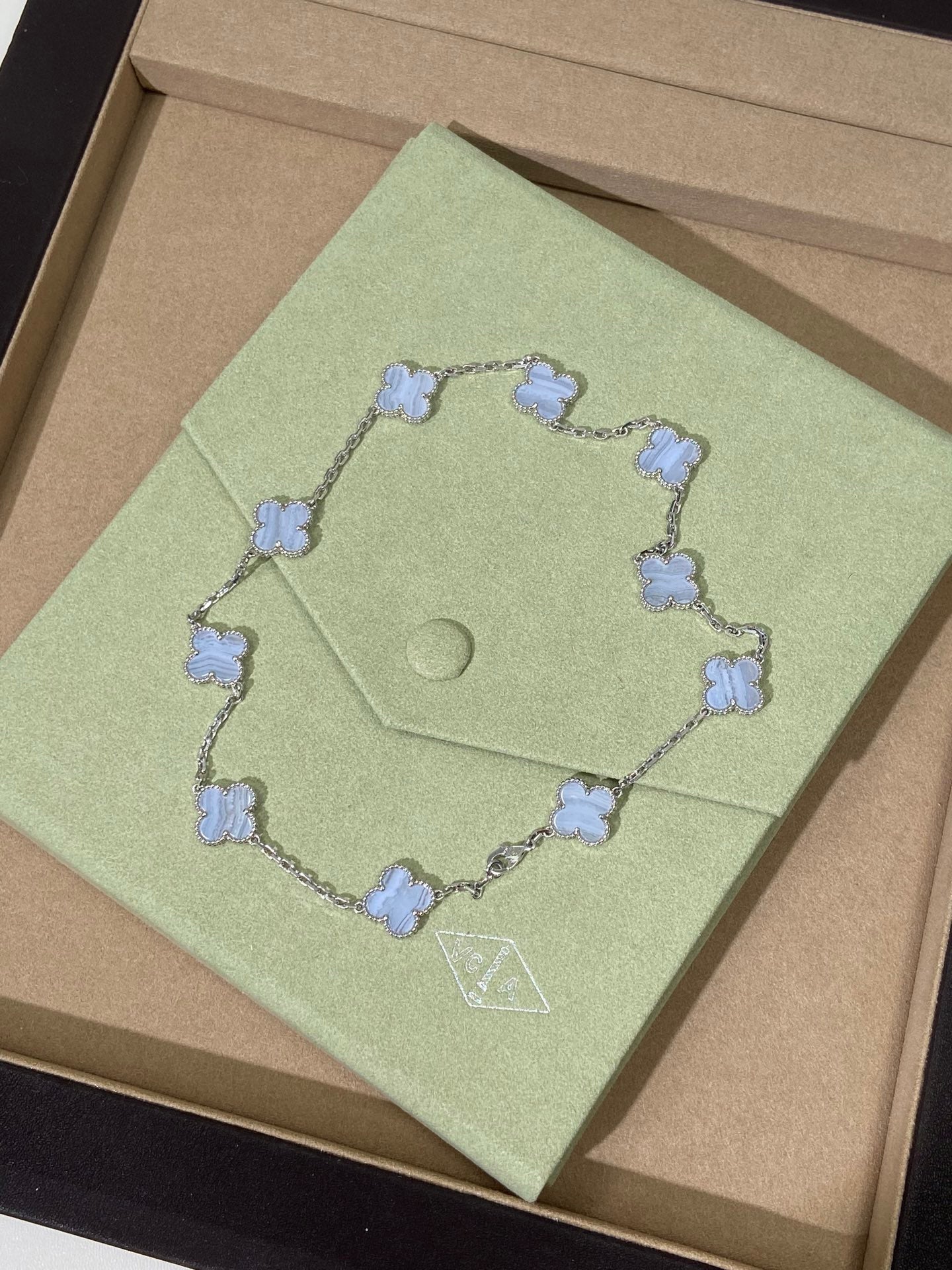 LuxluxHouse Best Quality Accessories Van Cleef & Arpels