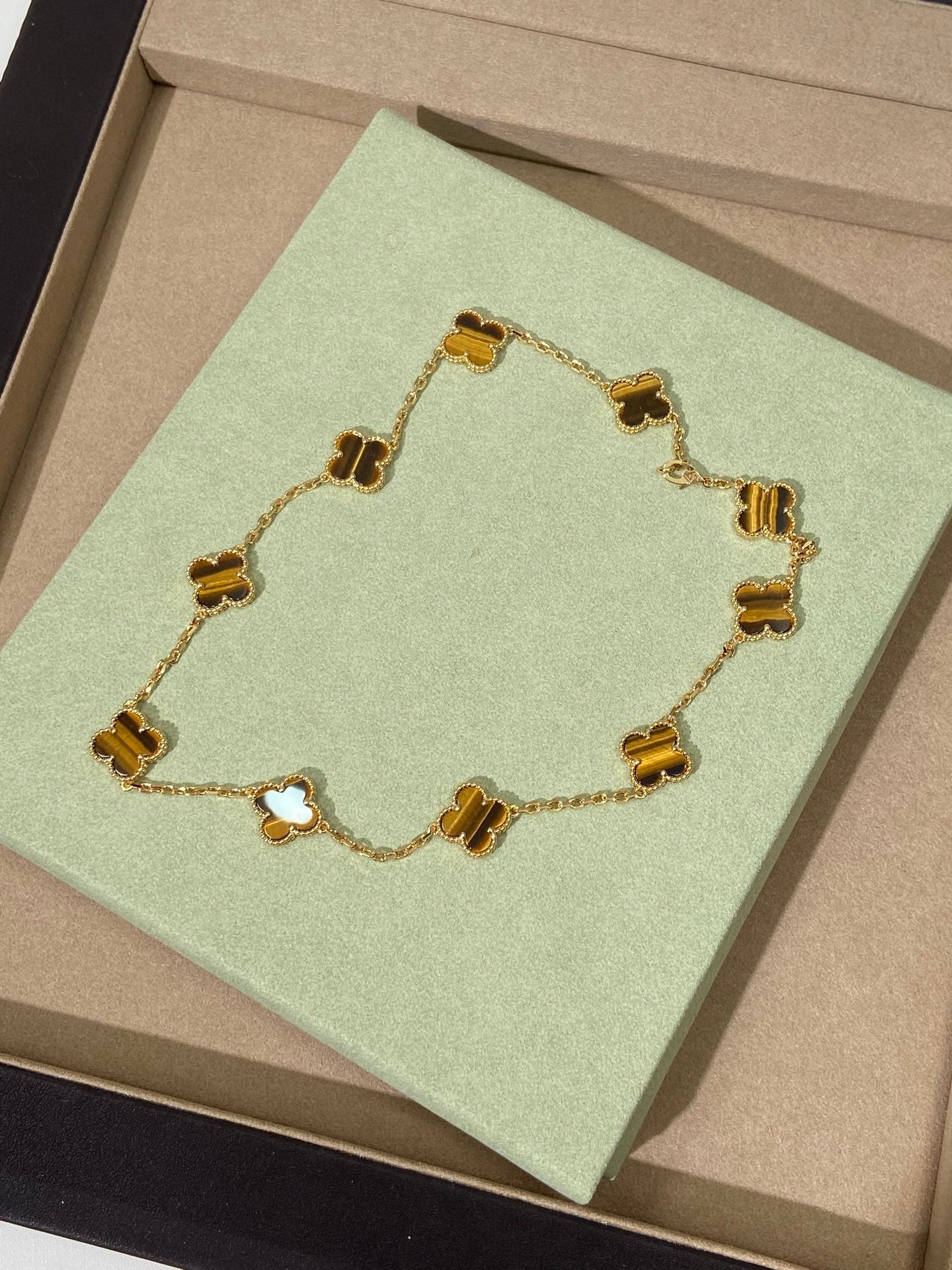 LuxluxHouse Best Quality Accessories Van Cleef & Arpels