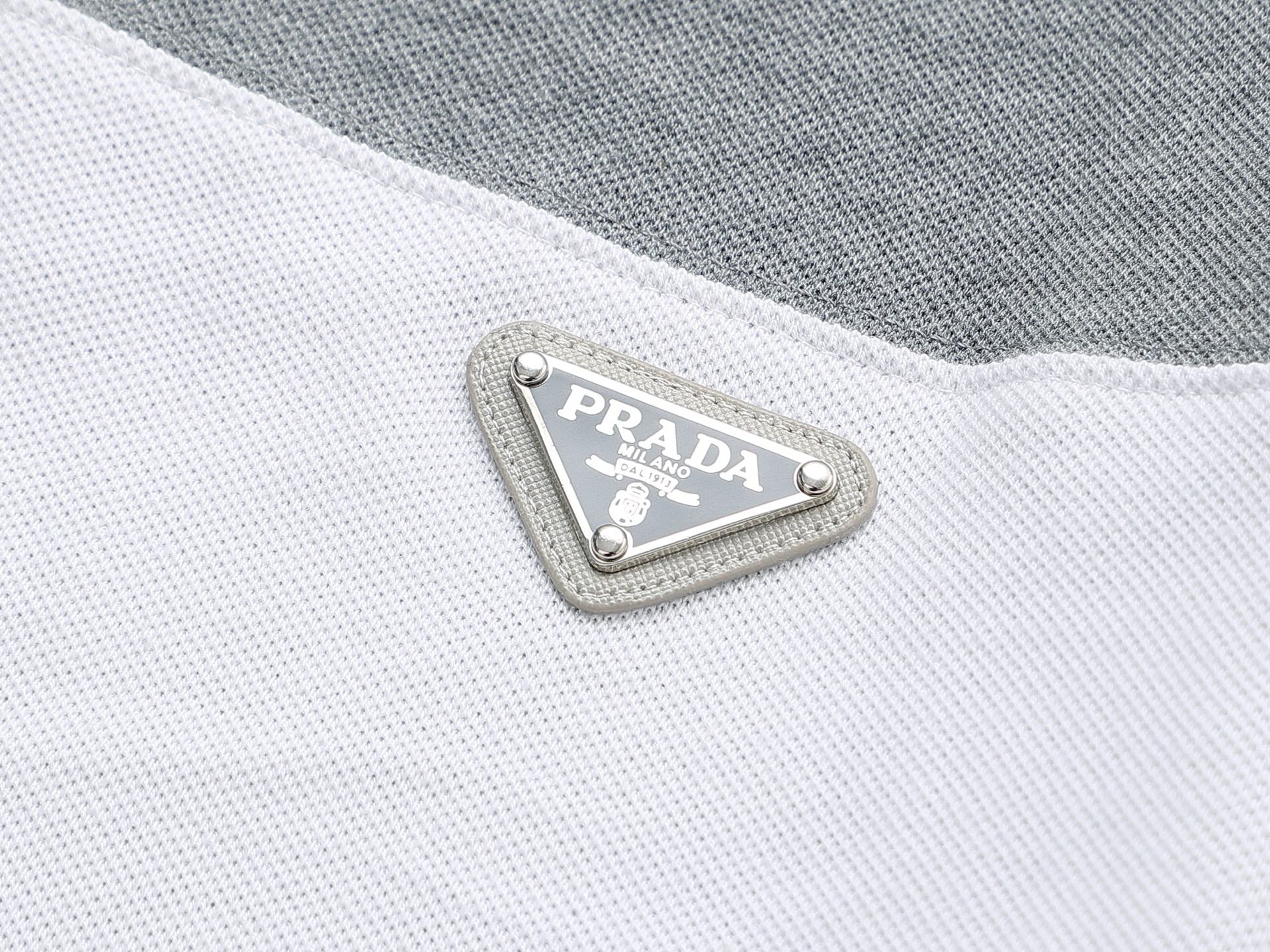 LuxluxHouse Best Quality Clothes Shirts&Polo Prada