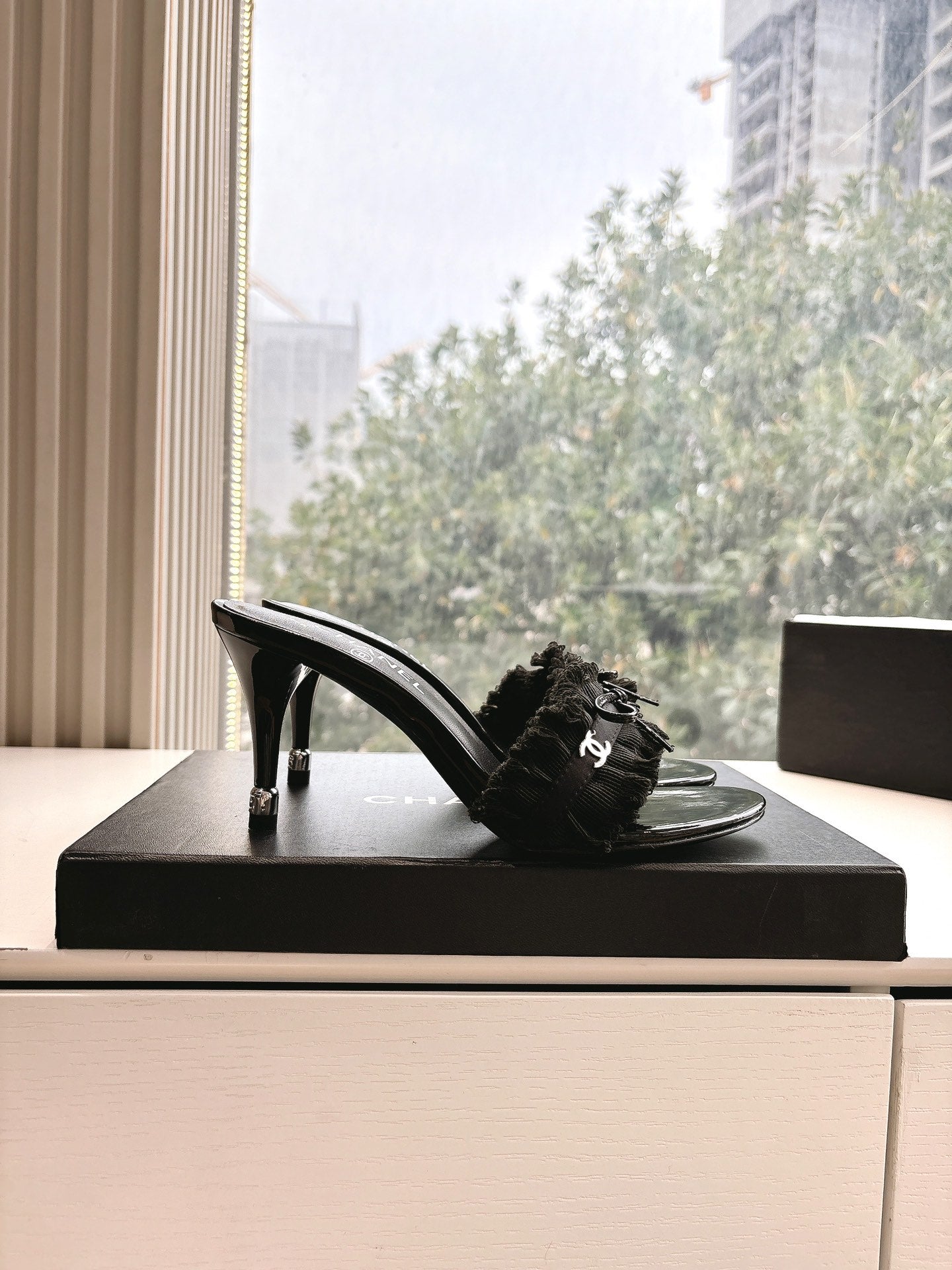 LuxluxHouse Best Quality Chanel Sandals