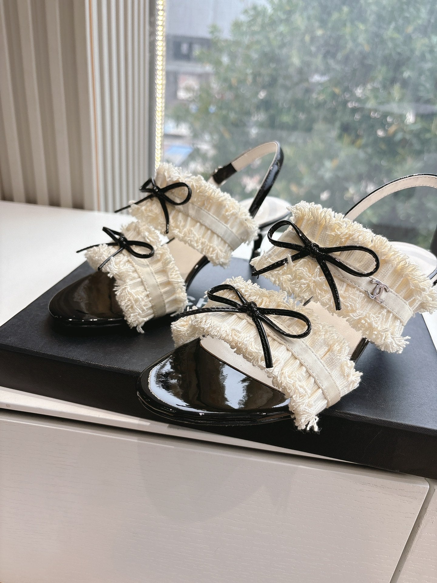 LuxluxHouse Best Quality Chanel Sandals