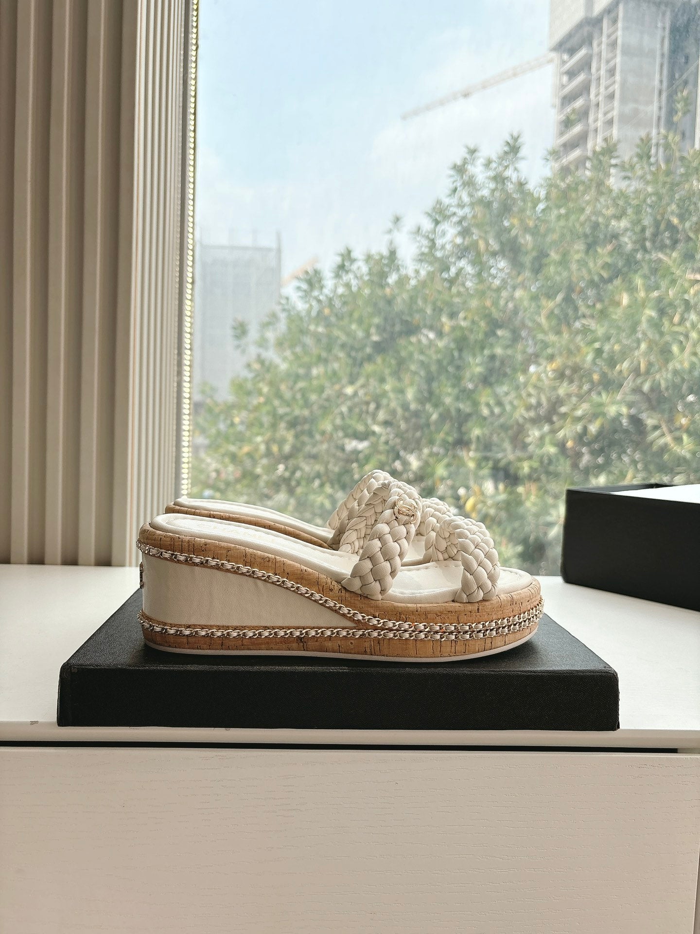 LuxluxHouse Best Quality Chanel Sandals