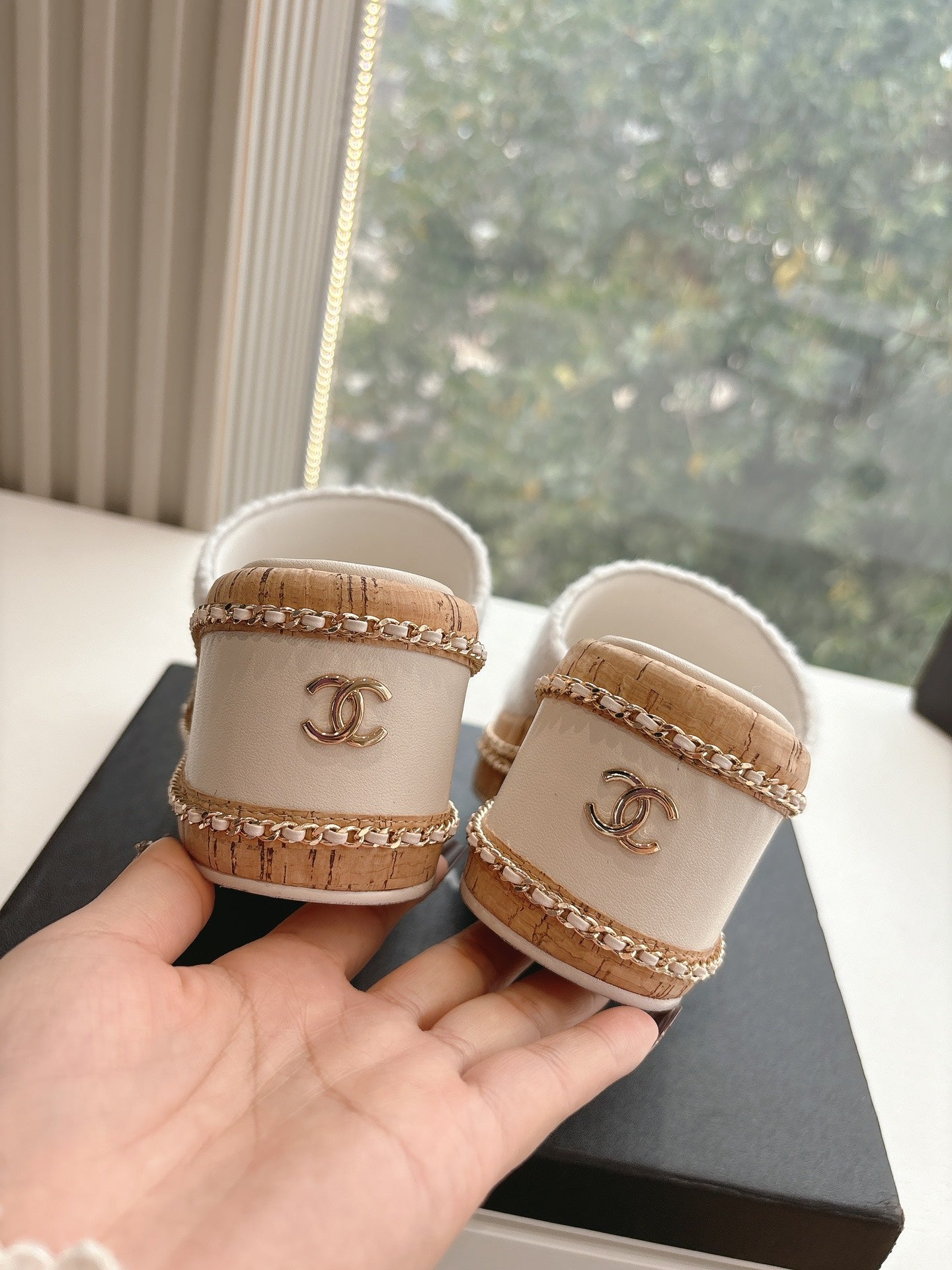 LuxluxHouse Best Quality Chanel Sandals