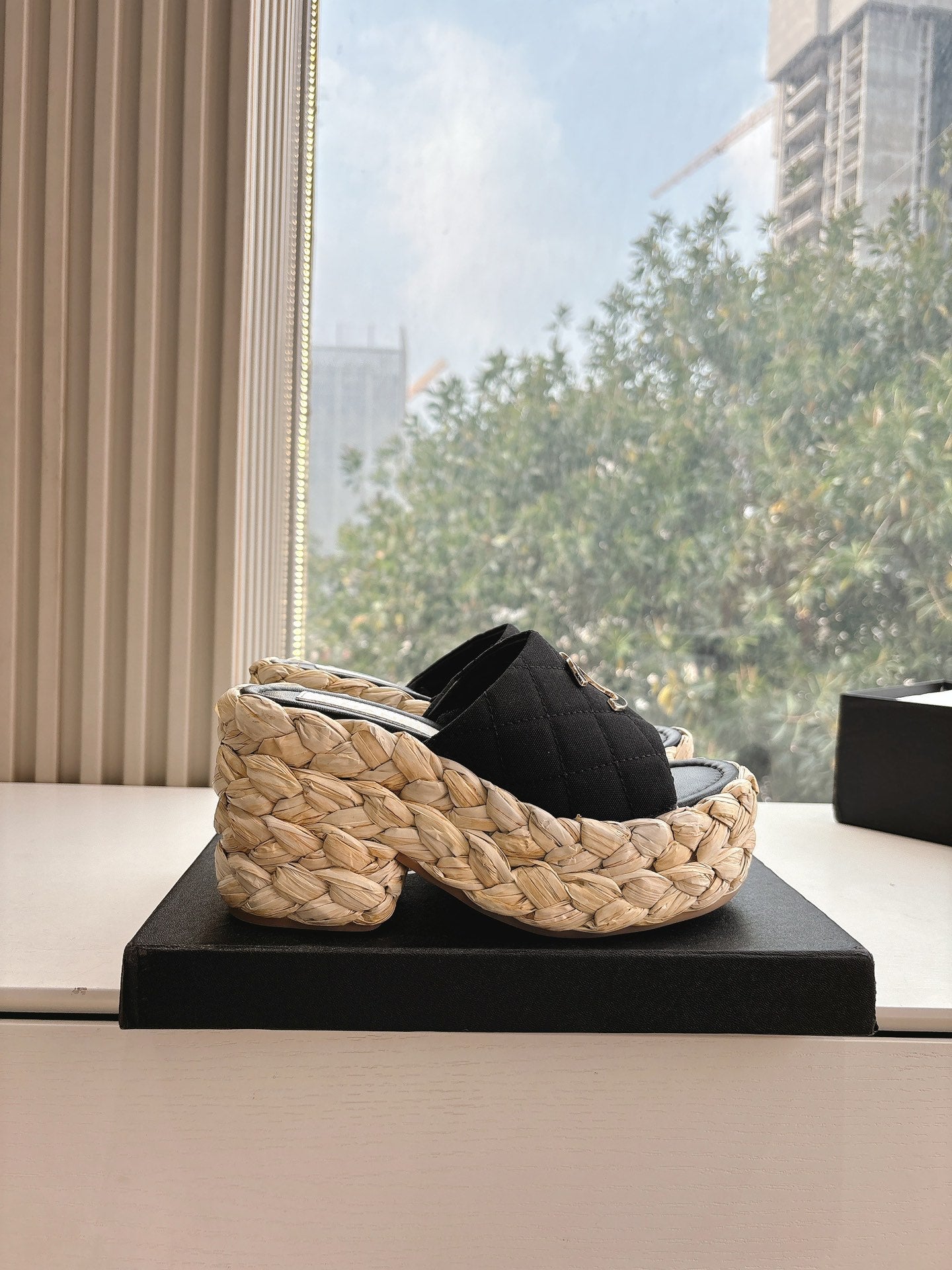 LuxluxHouse Best Quality Chanel Sandals