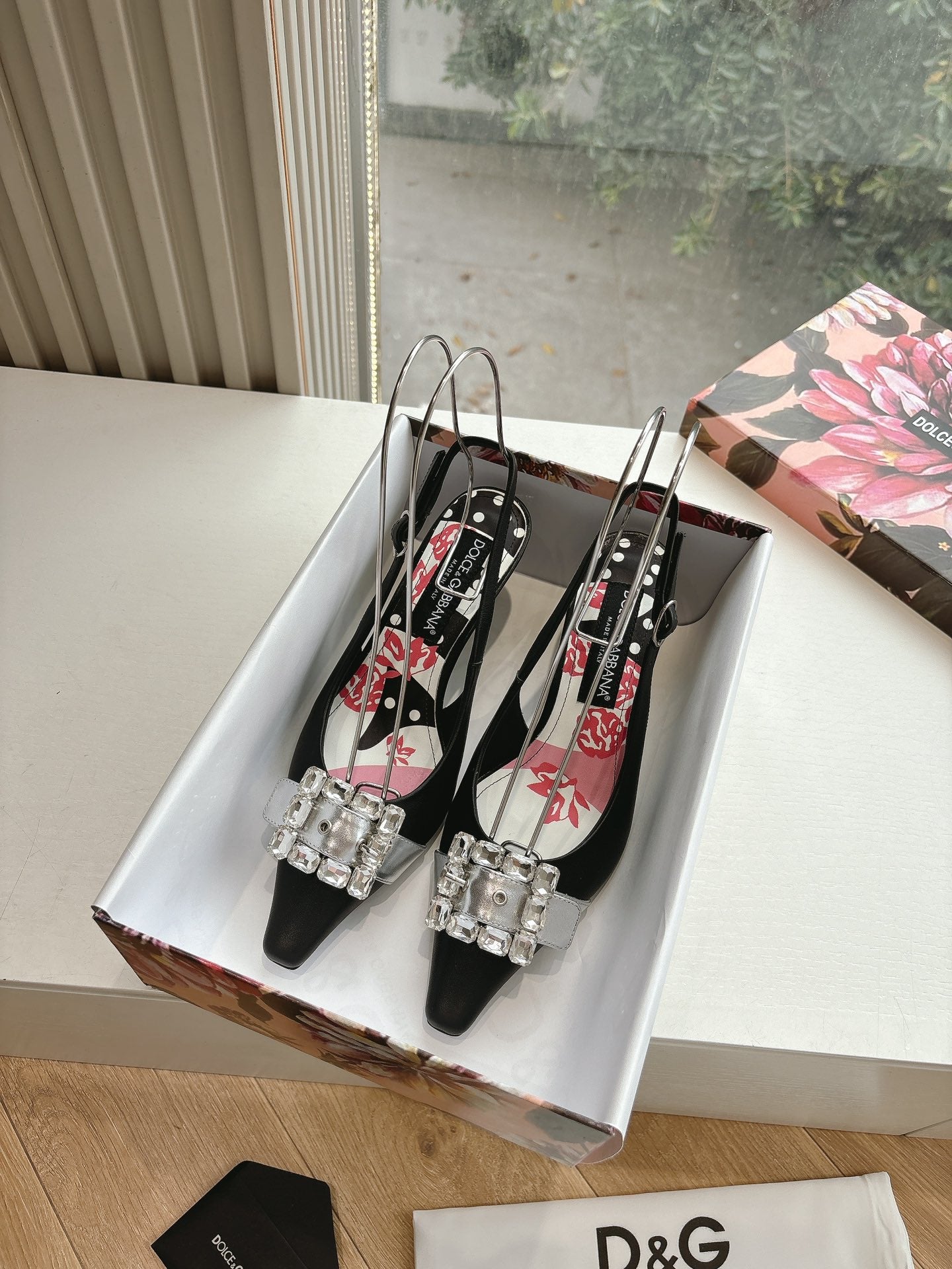 LuxluxHouse Best Quality Dolce & Gabbana Women Shoes