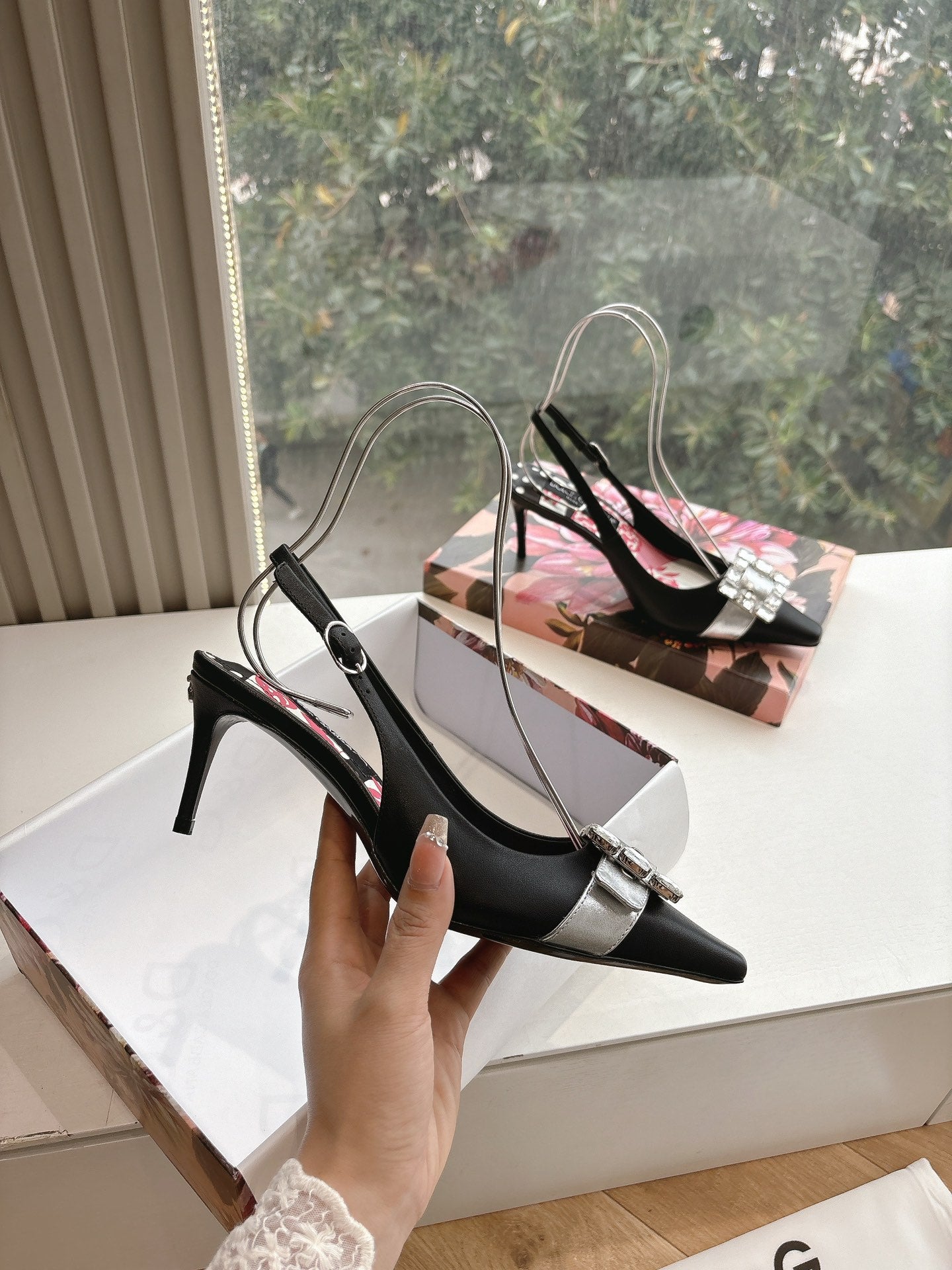 LuxluxHouse Best Quality Dolce & Gabbana Women Shoes