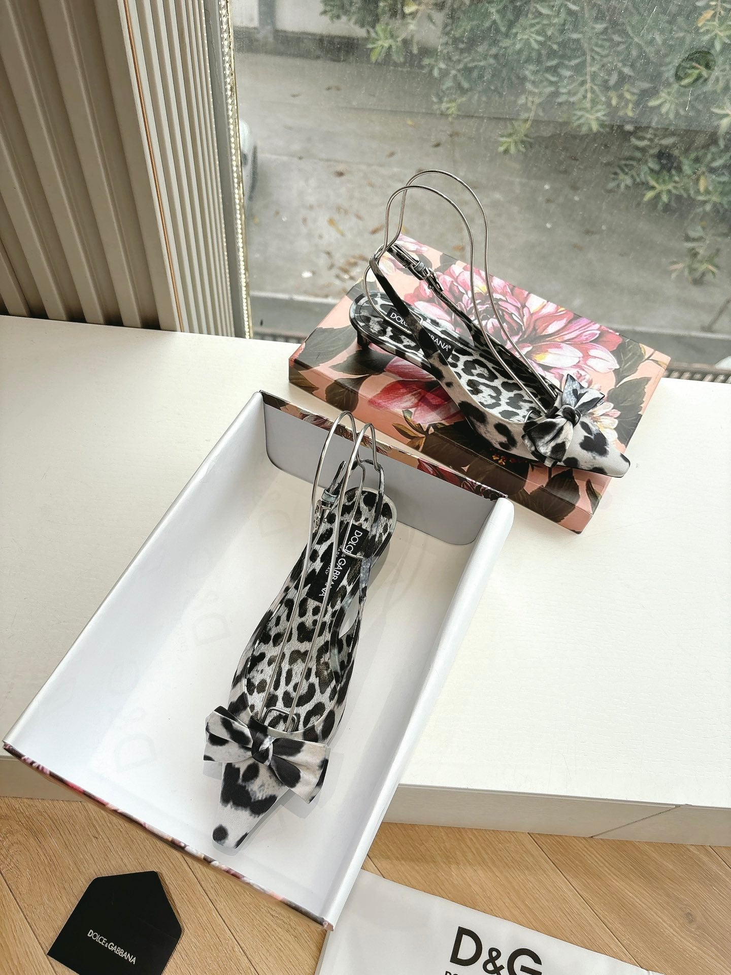 LuxluxHouse Best Quality Dolce & Gabbana Women Shoes