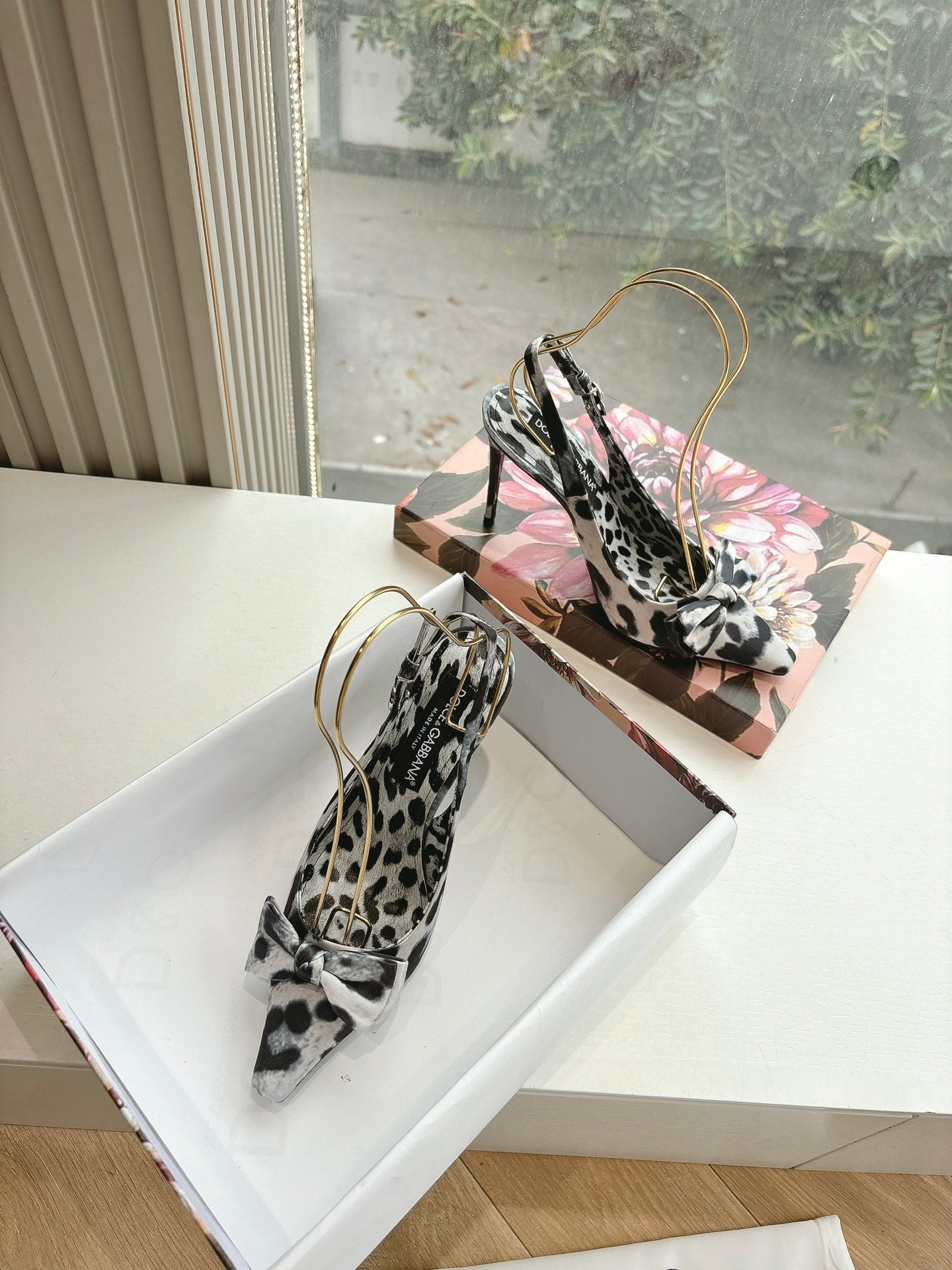 LuxluxHouse Best Quality Dolce & Gabbana Women Shoes