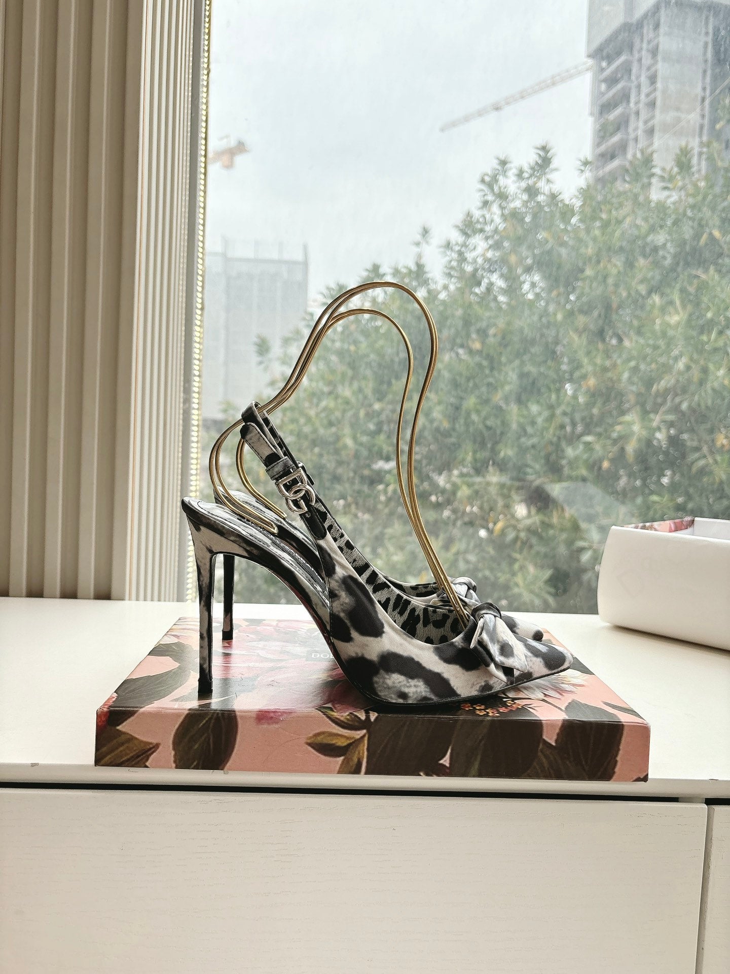 LuxluxHouse Best Quality Dolce & Gabbana Women Shoes