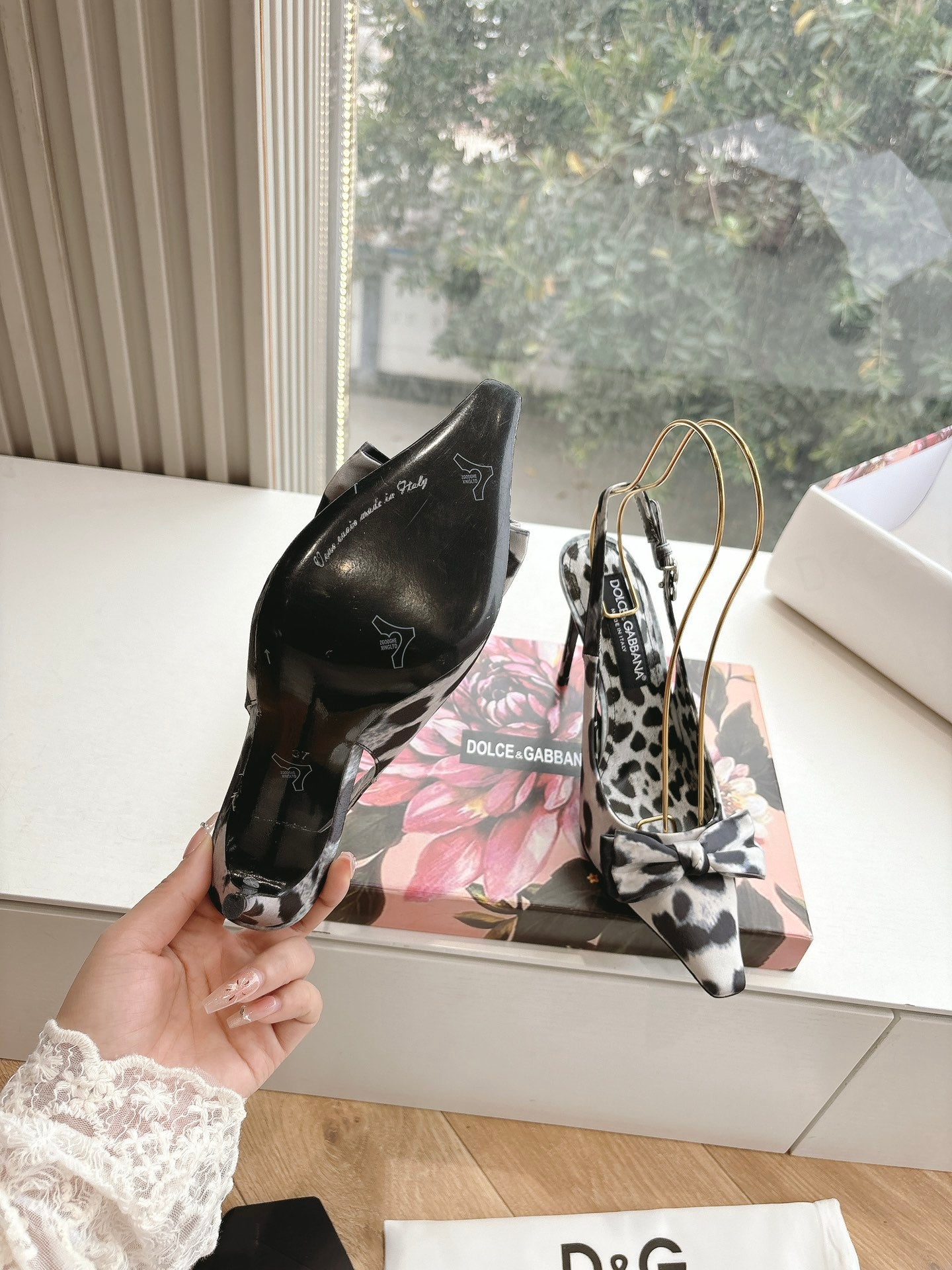 LuxluxHouse Best Quality Dolce & Gabbana Women Shoes