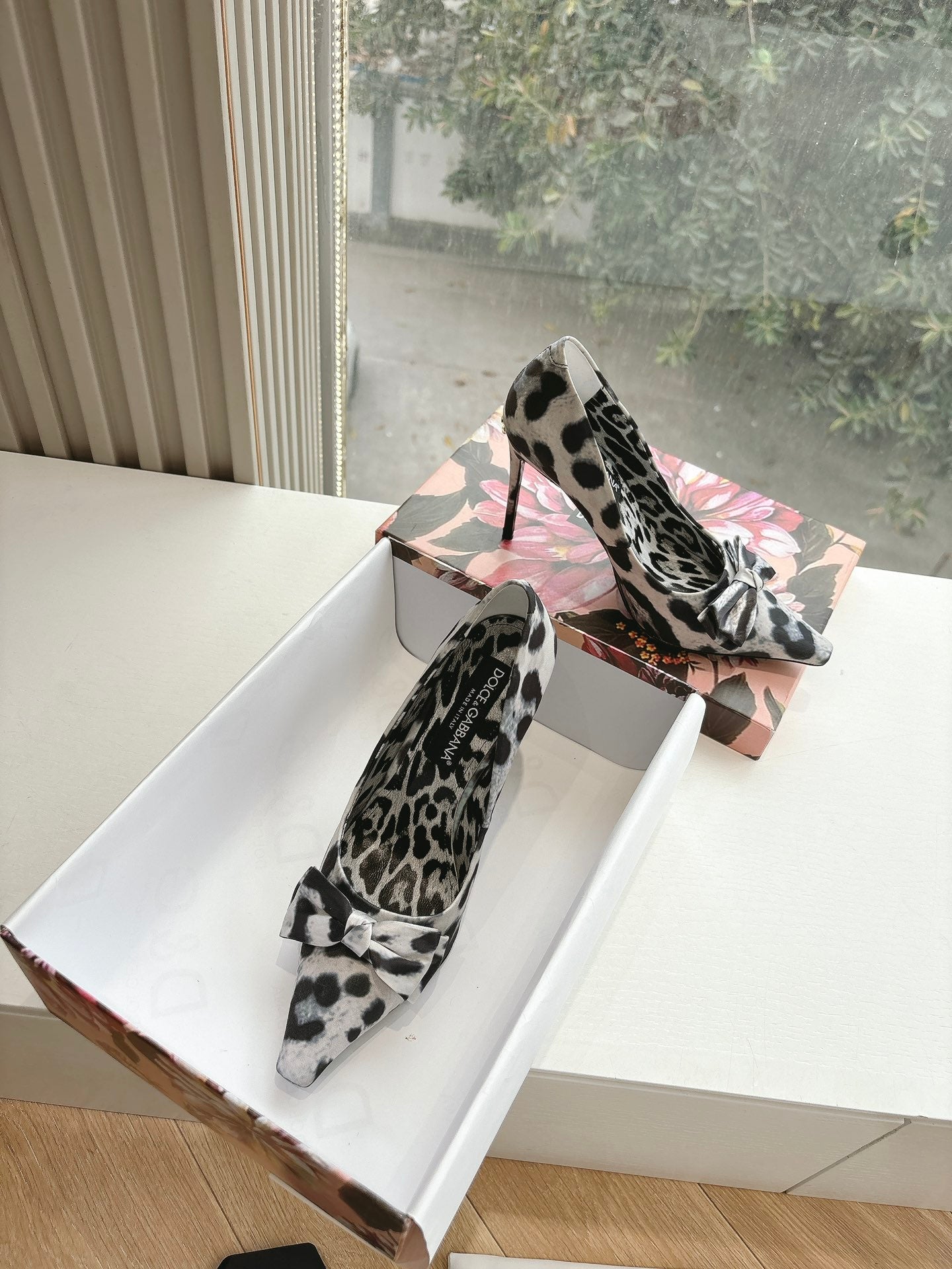 LuxluxHouse Best Quality Dolce & Gabbana Women Shoes