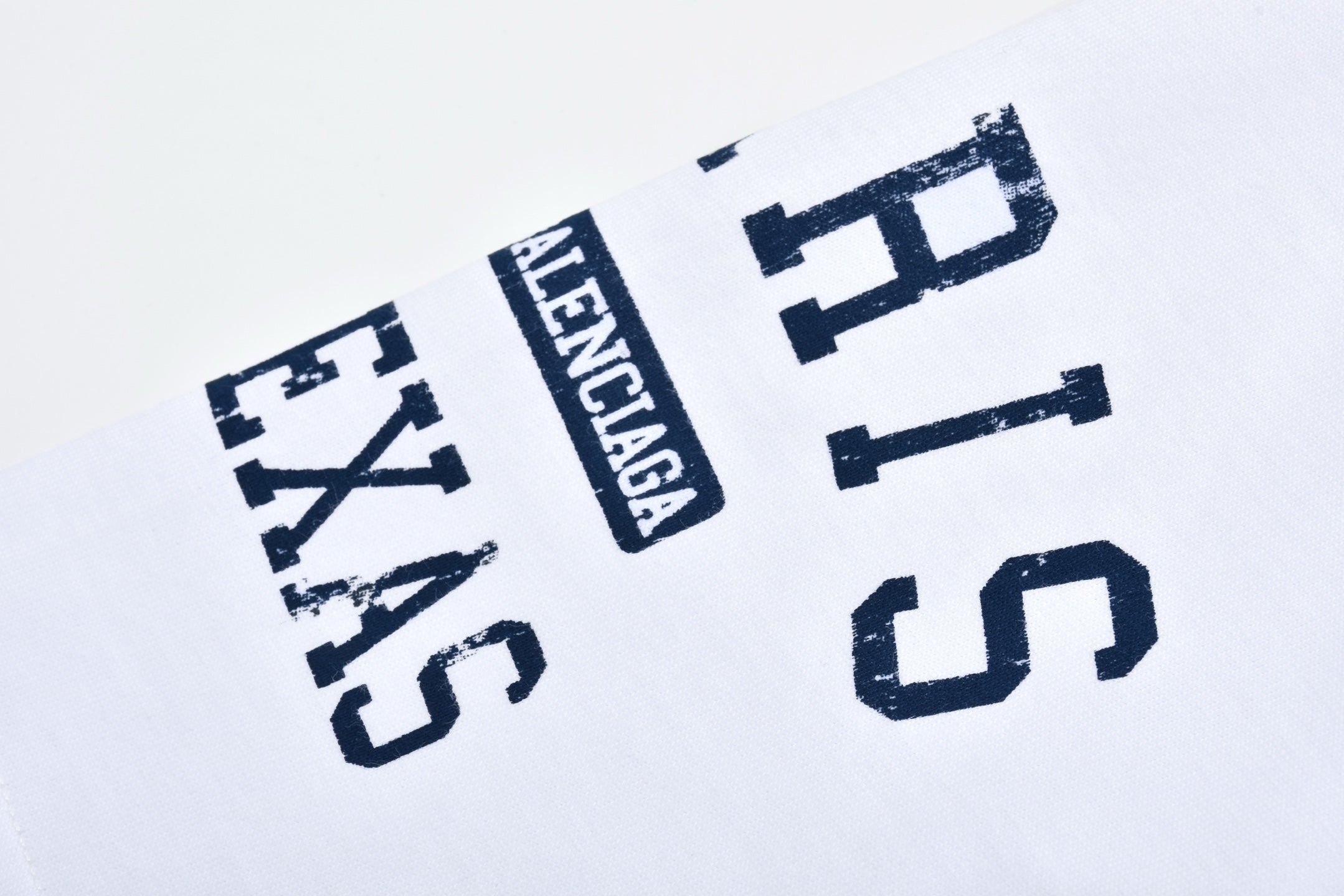 LuxluxHouse Best Quality Clothes Balenciaga T-shirt