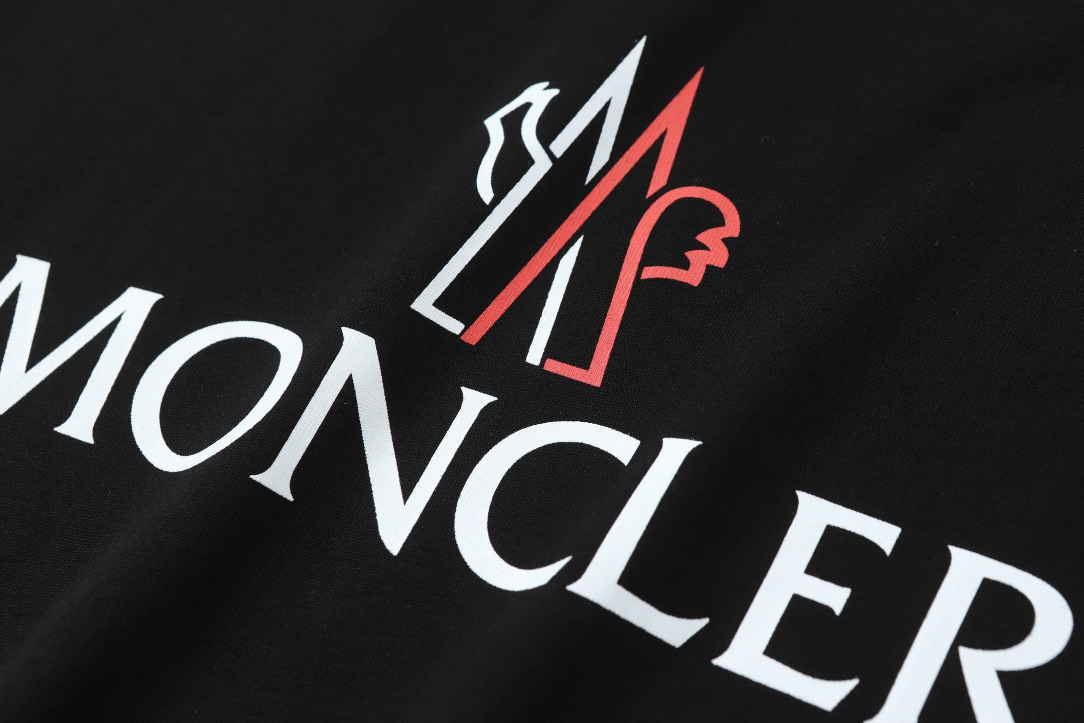 LuxluxHouse Best Quality Clothes T-shirt Moncler