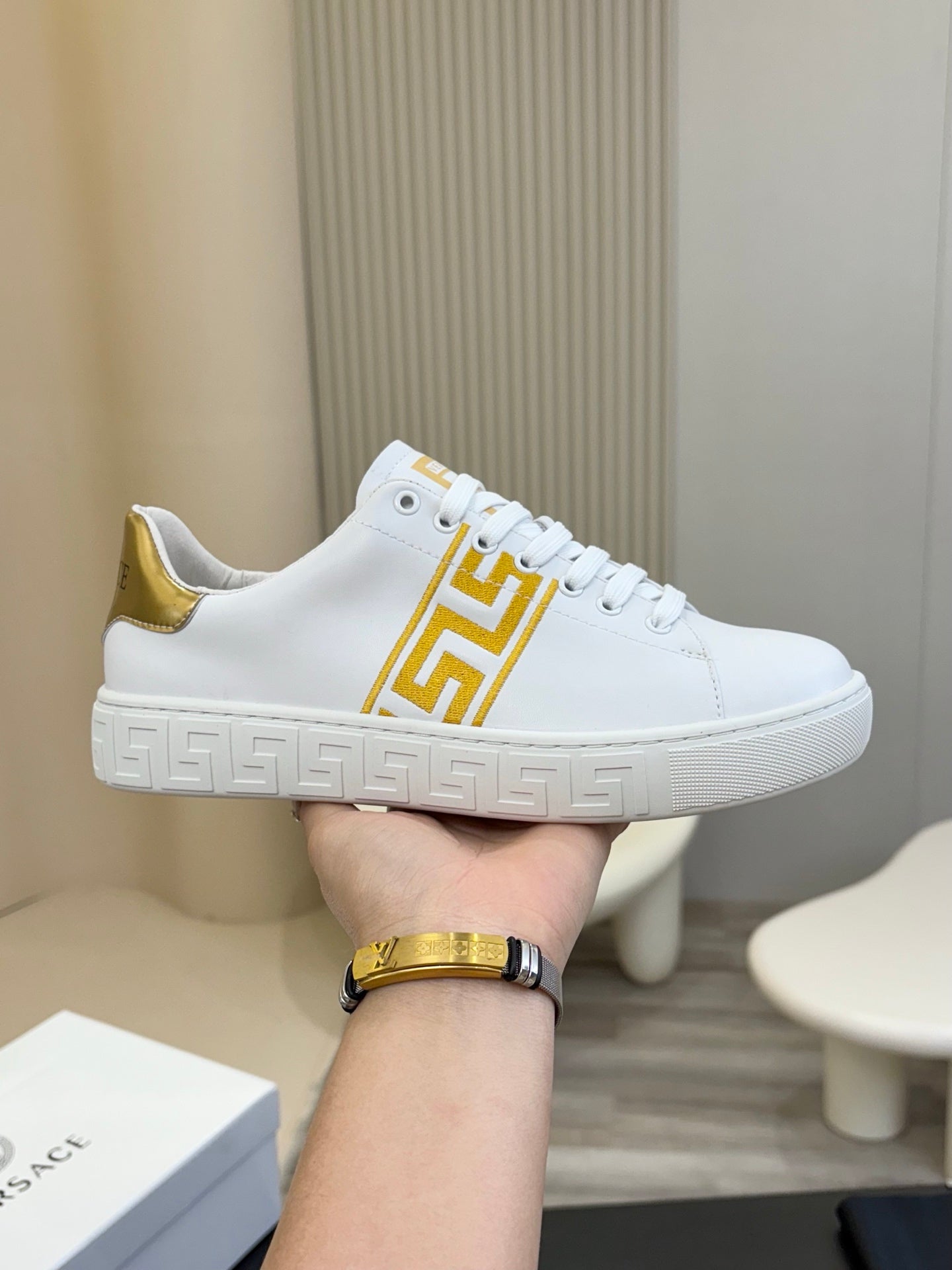 LuxluxHouse Best Quality Shoes Versace