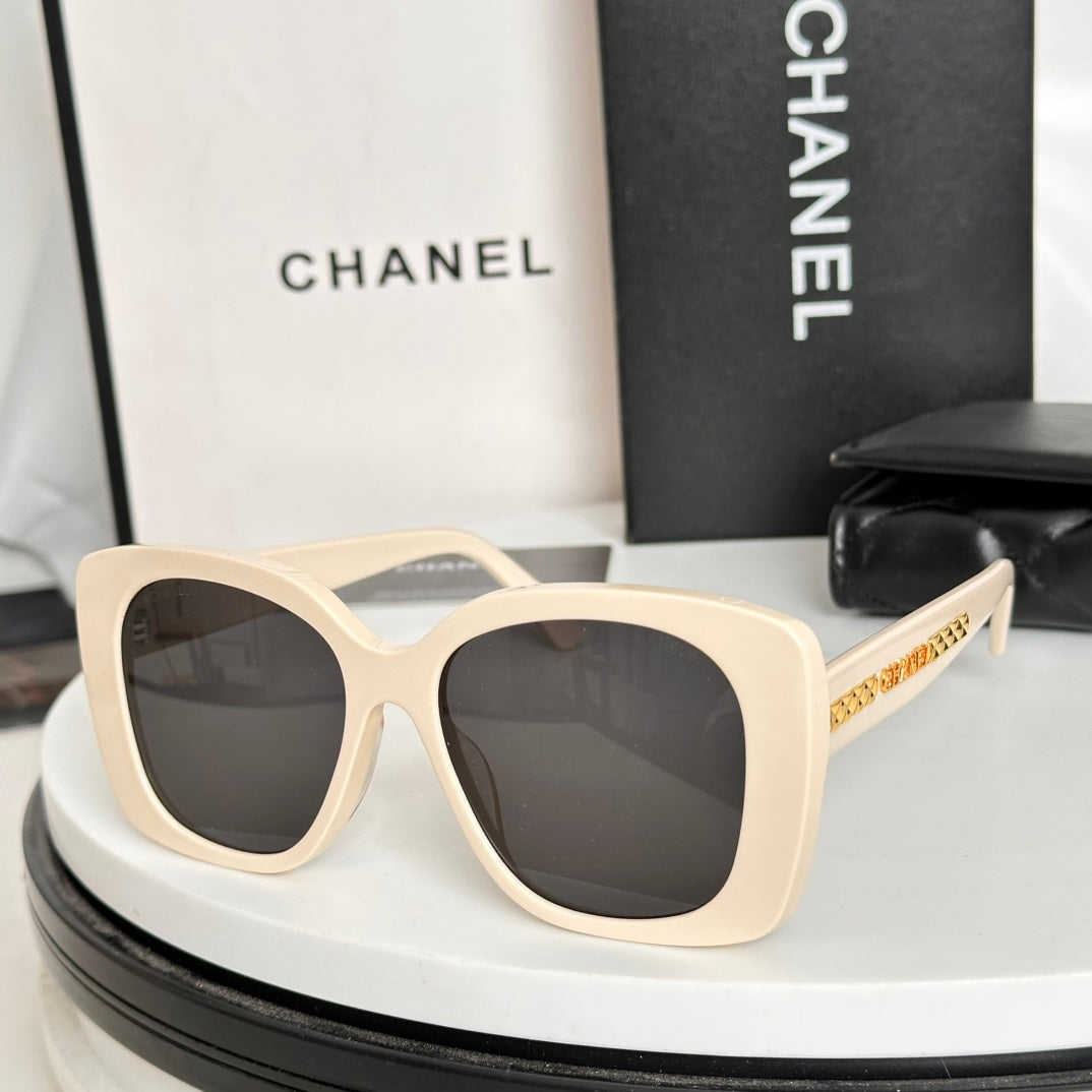 LuxluxHouse Best Quality Glasses Chanel
