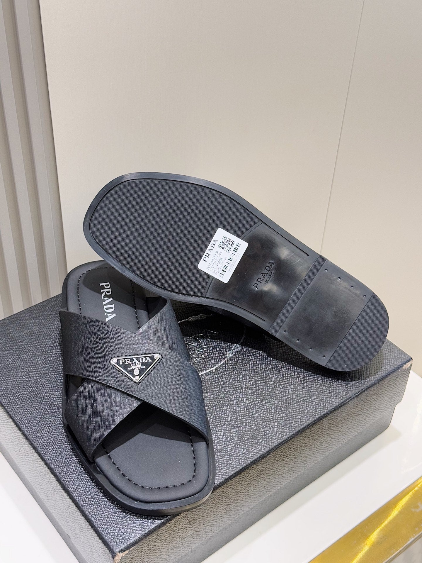 LuxluxHouse Best Quality Sandals Prada