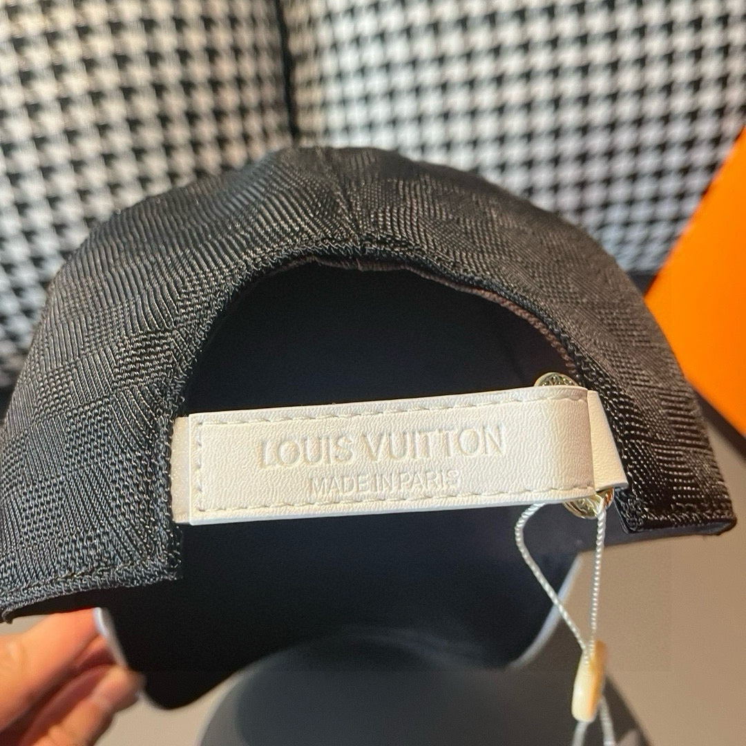 LuxluxHouse Best Quality Caps Louis Vuitton