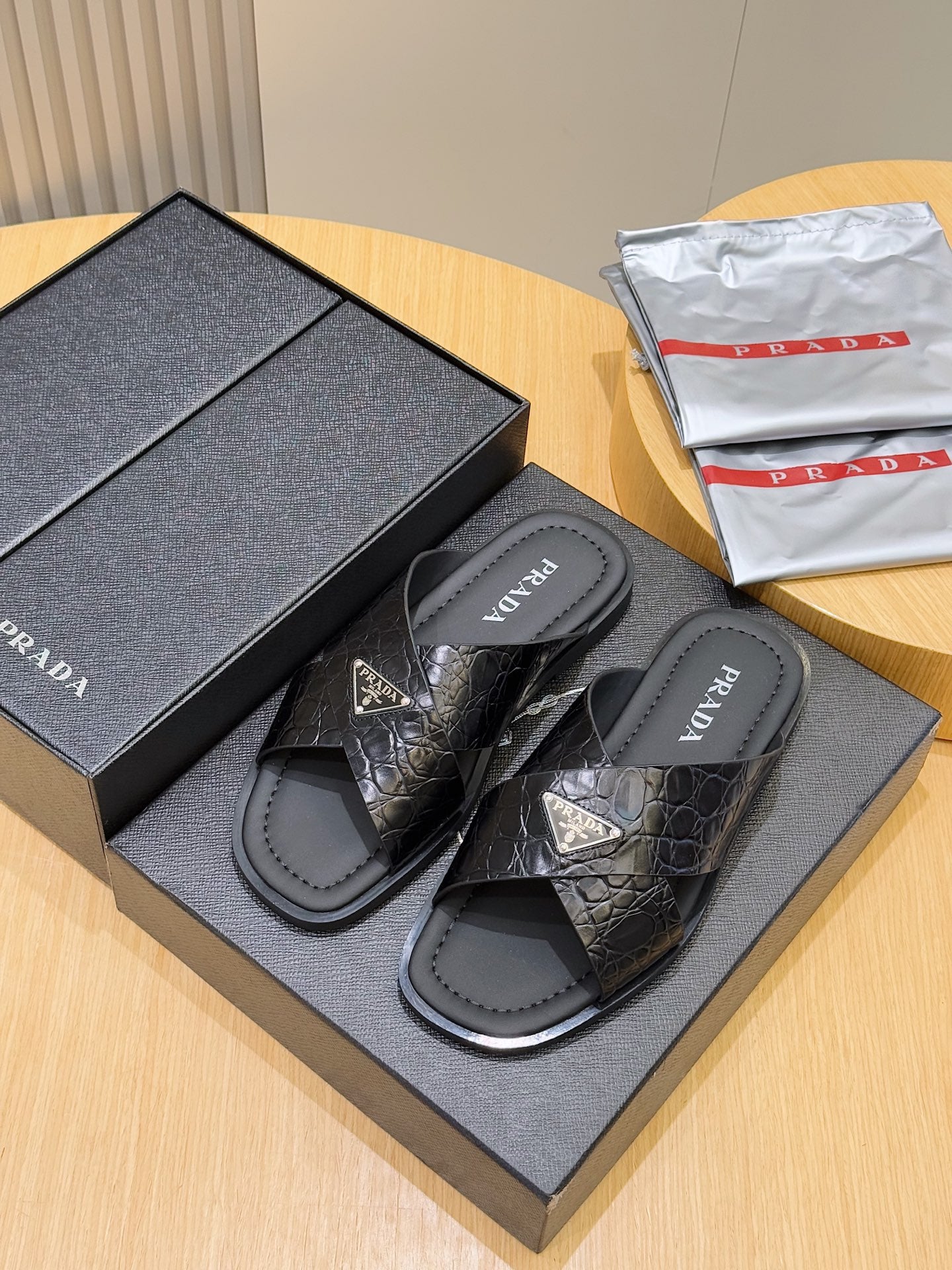 LuxluxHouse Best Quality Sandals Prada