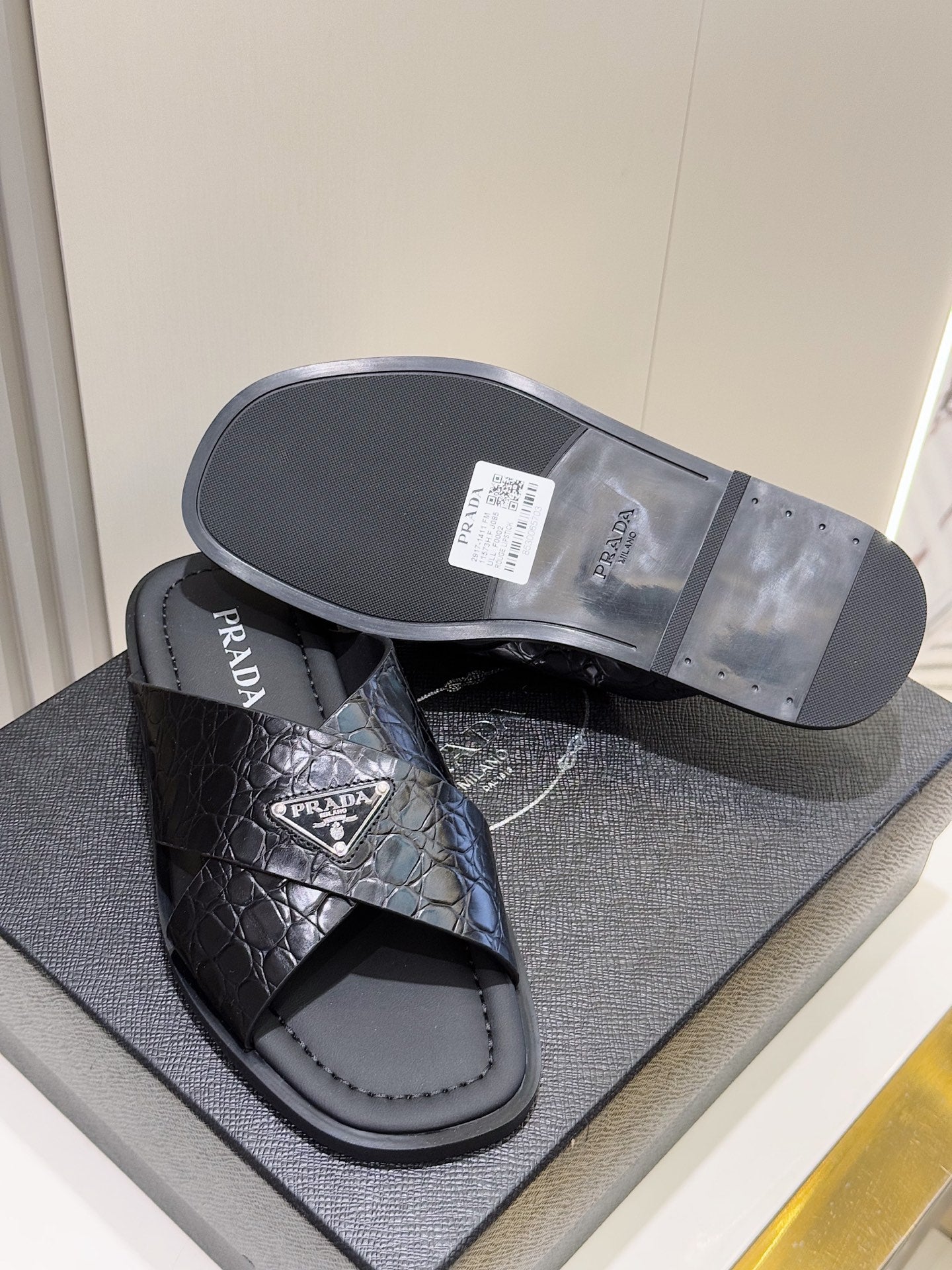 LuxluxHouse Best Quality Sandals Prada
