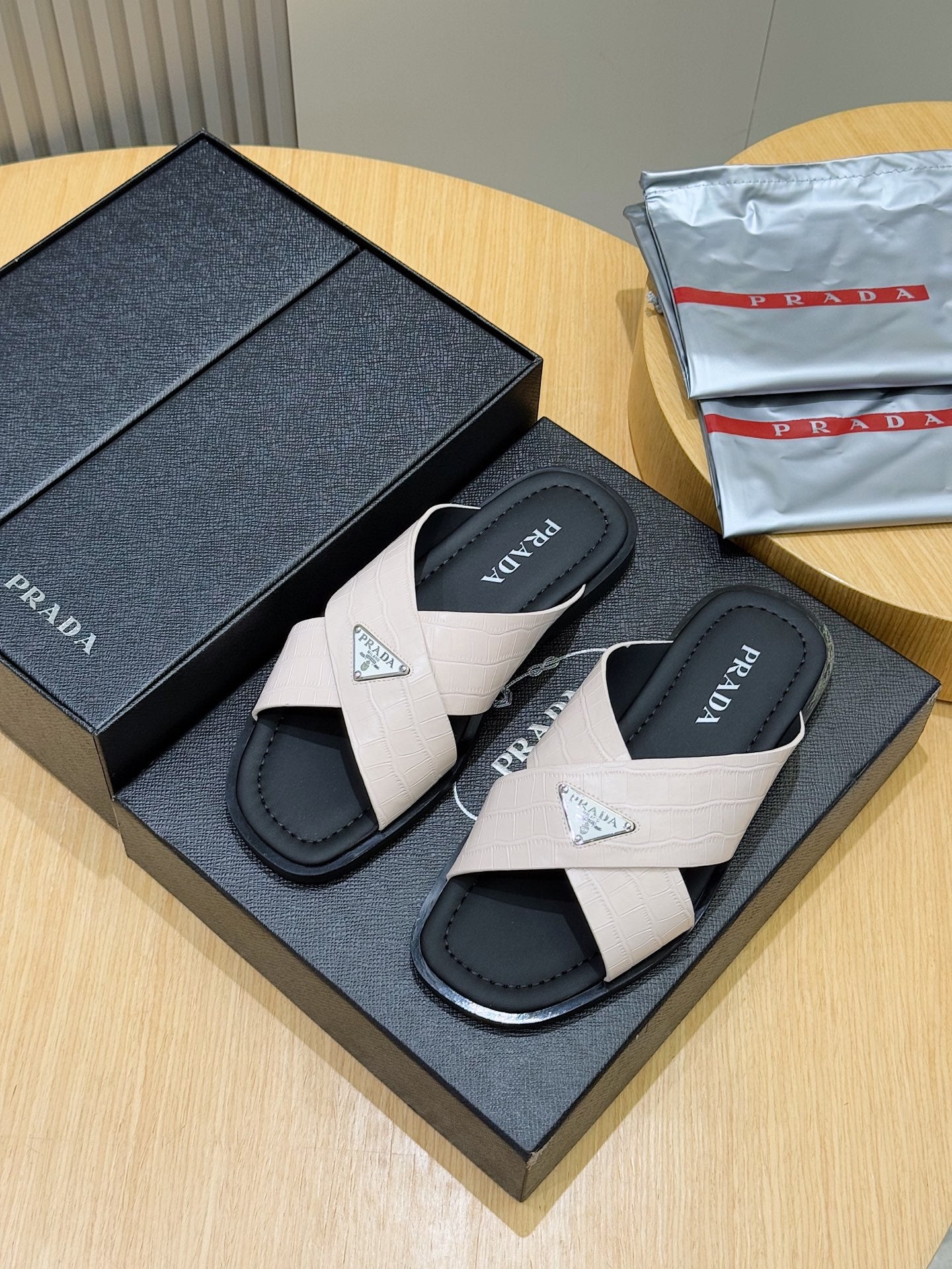 LuxluxHouse Best Quality Sandals Prada