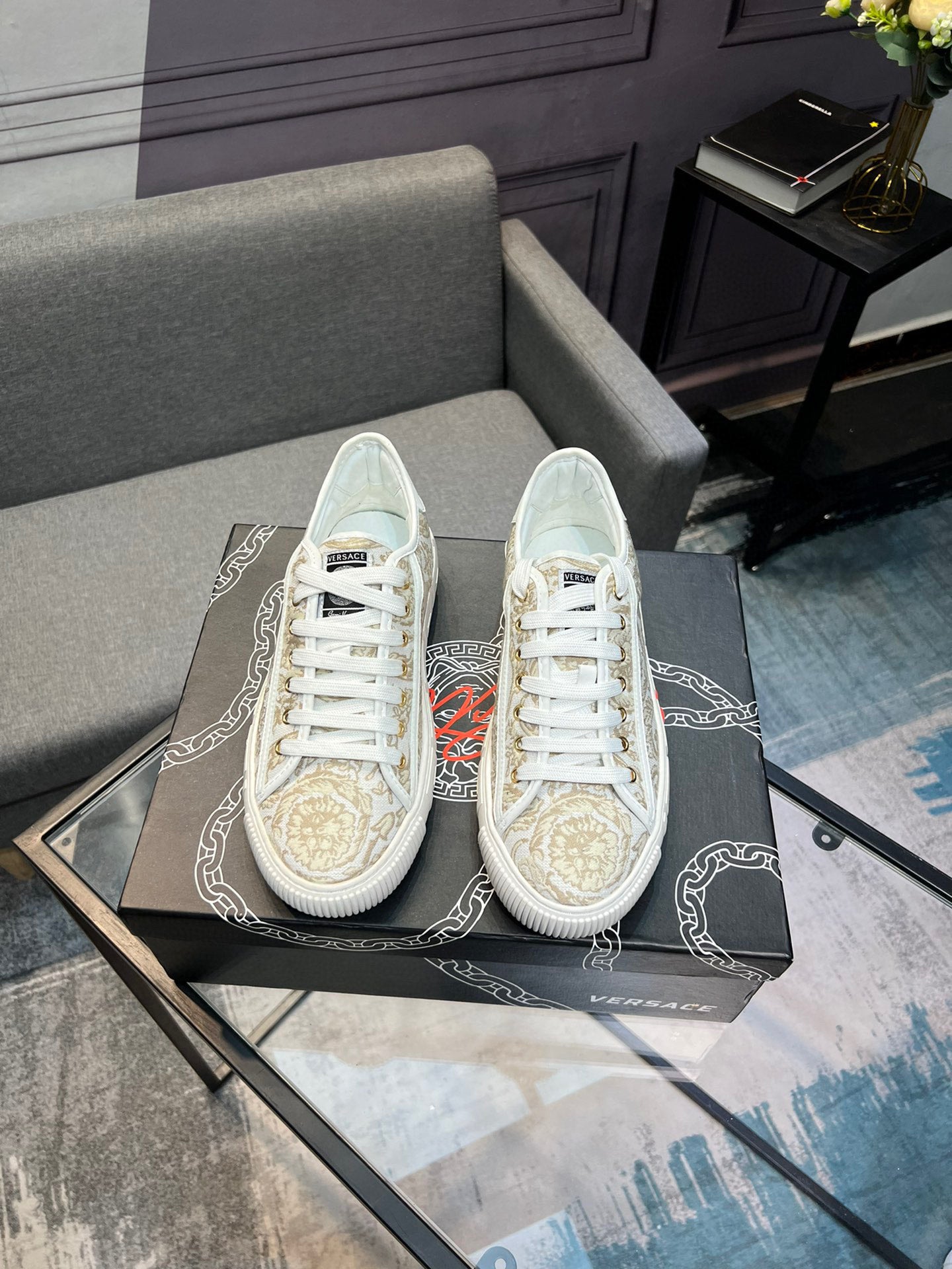 LuxluxHouse Best Quality Shoes Versace