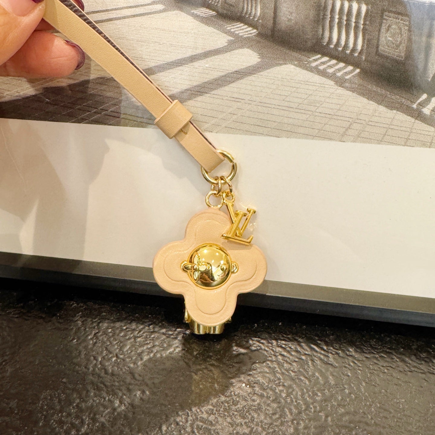 LuxluxHouse Best Quality Accessories Keychain Louis Vuitton Keychain