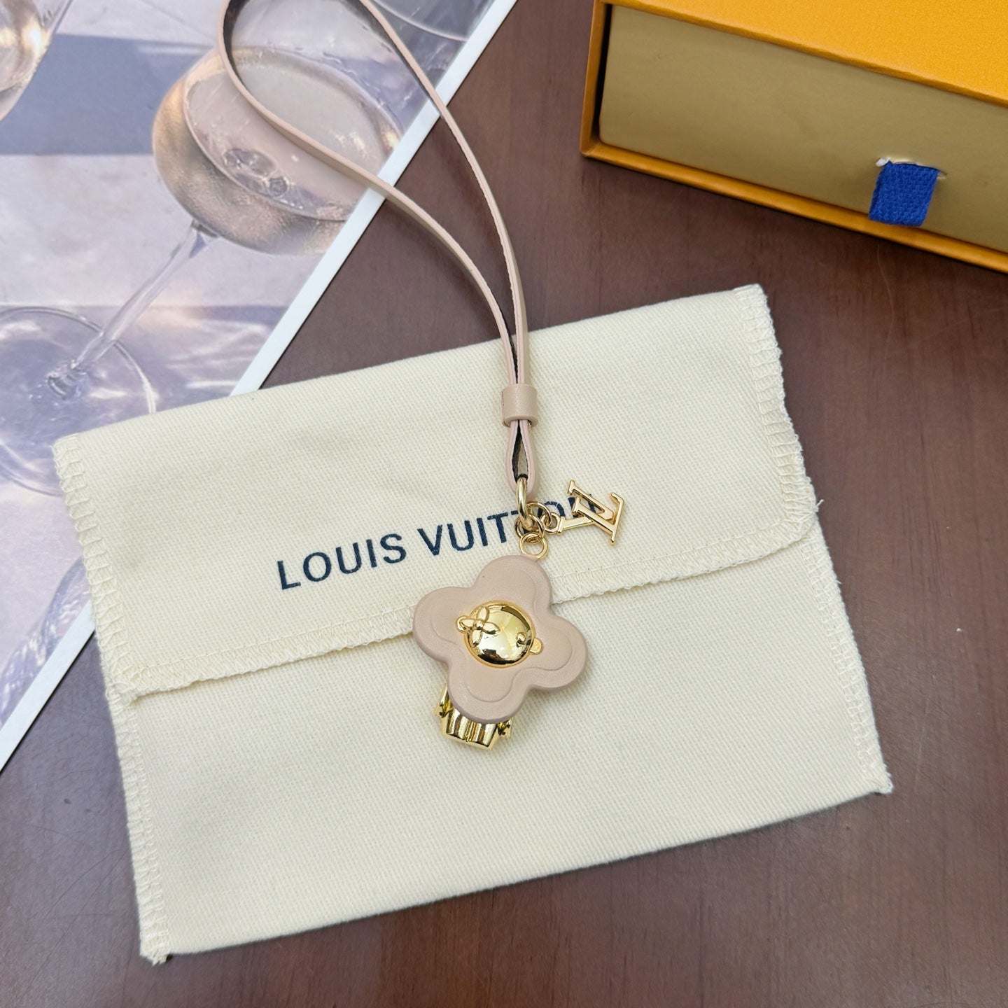 LuxluxHouse Best Quality Accessories Keychain Louis Vuitton Keychain