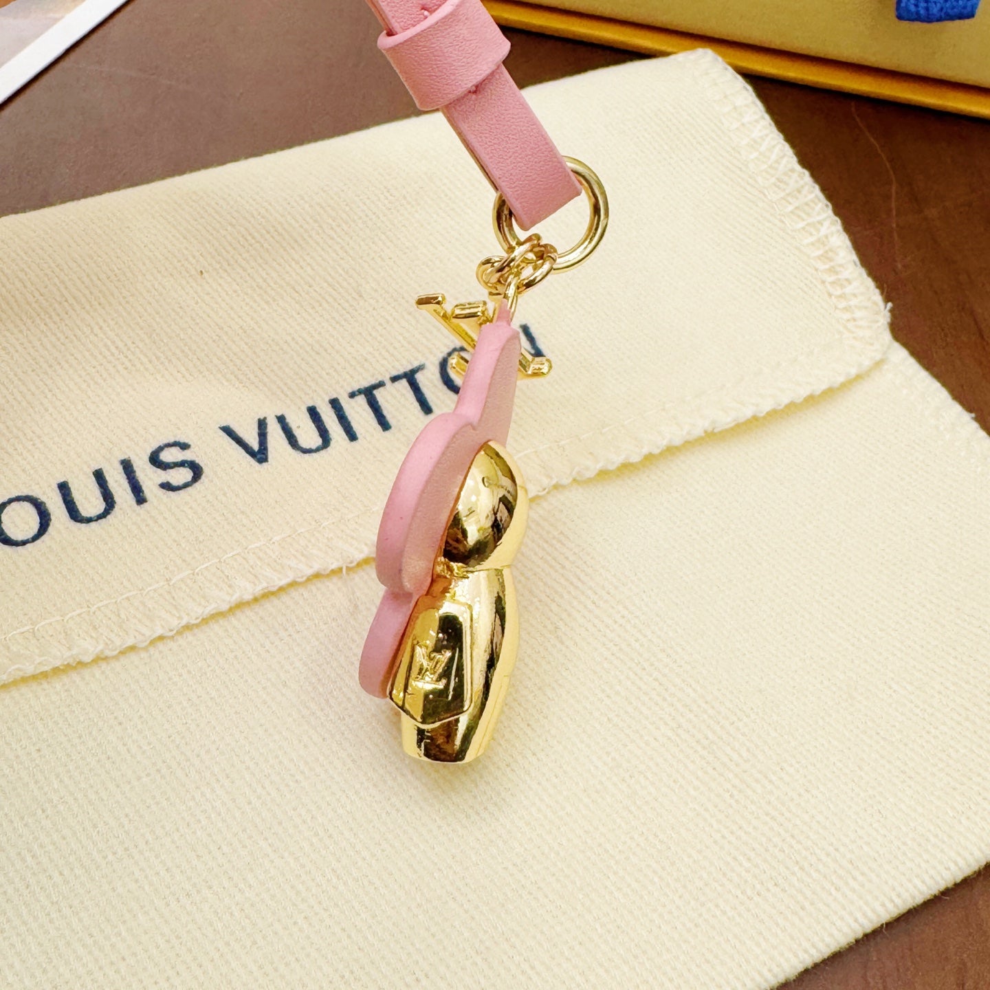 LuxluxHouse Best Quality Accessories Keychain Louis Vuitton Keychain