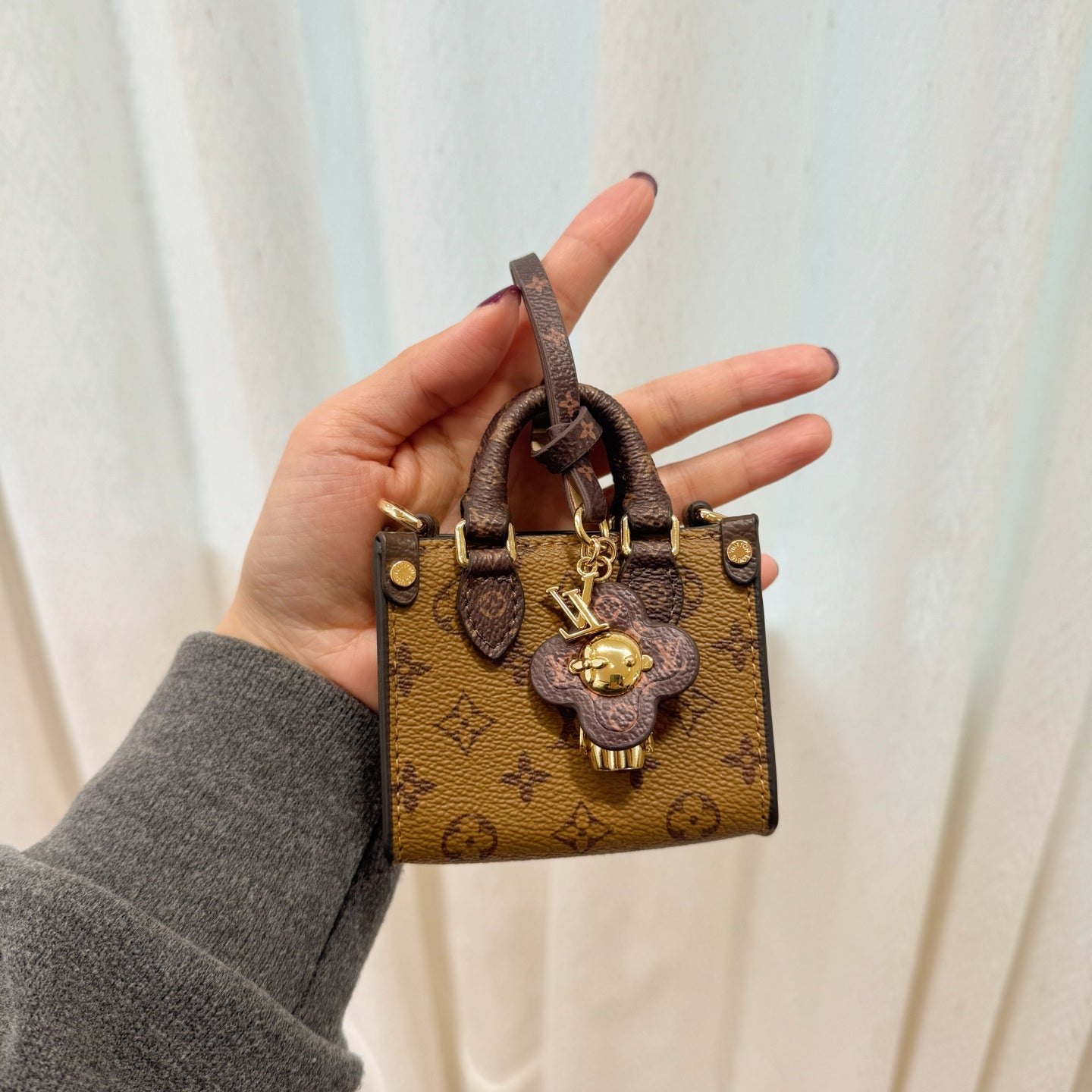 LuxluxHouse Best Quality Accessories Keychain Louis Vuitton Keychain