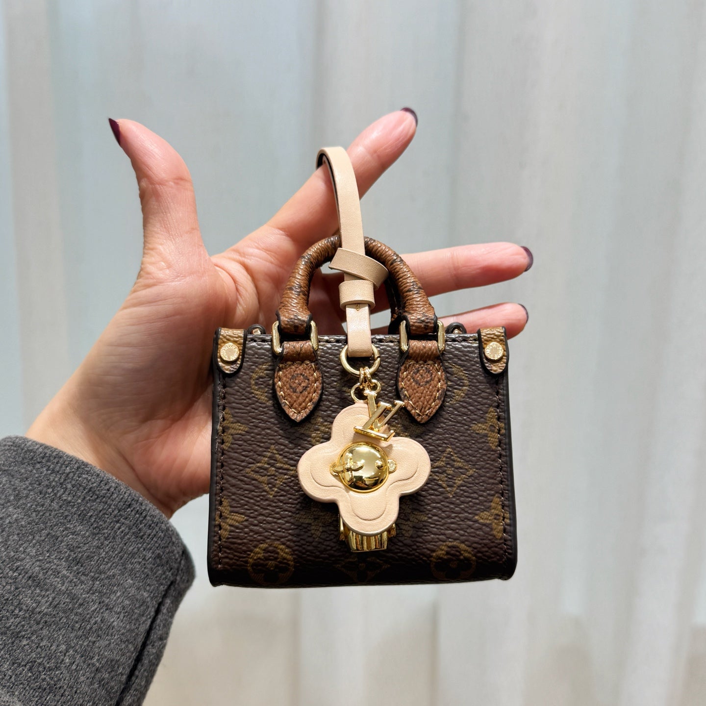 LuxluxHouse Best Quality Accessories Keychain Louis Vuitton Keychain