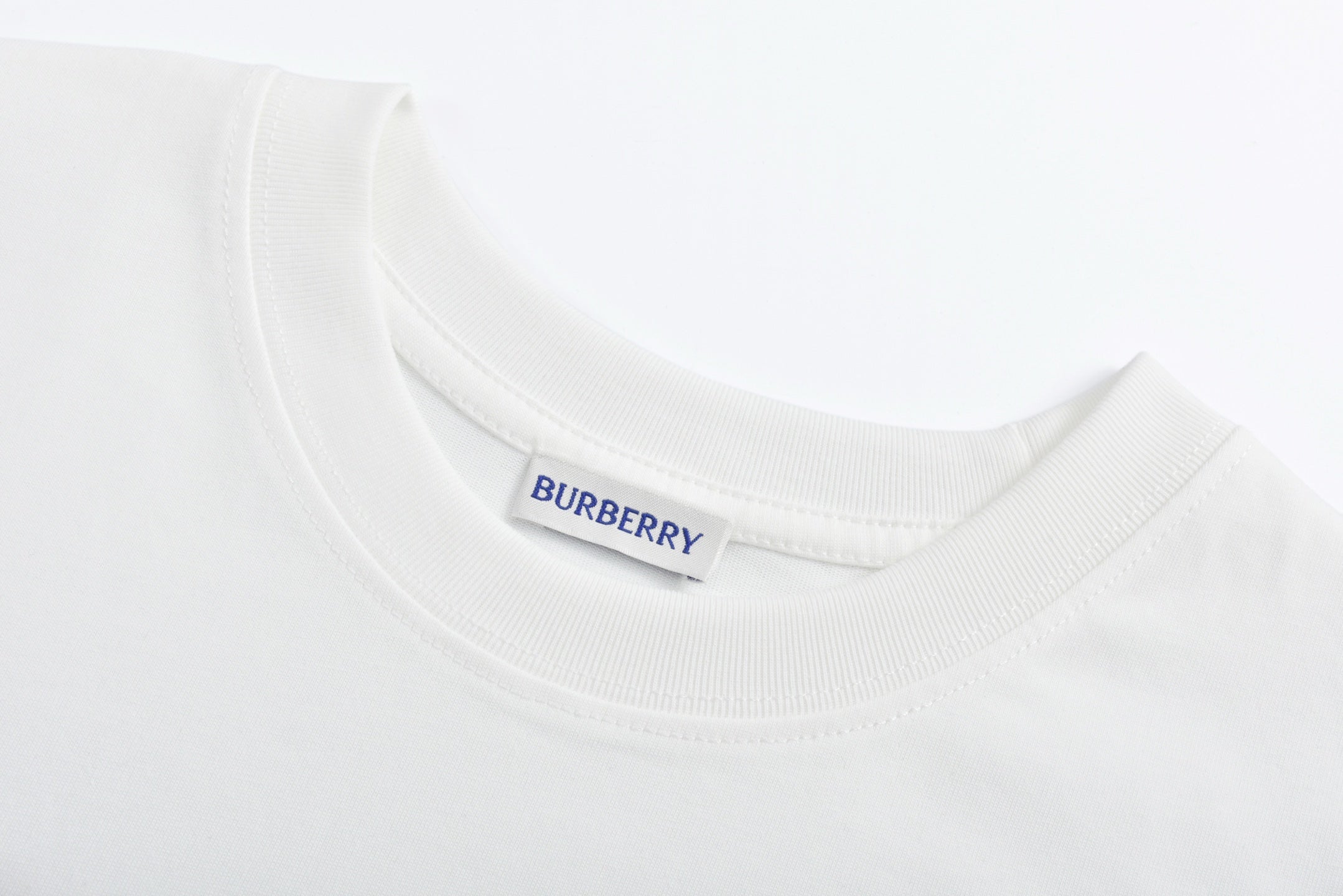 LuxluxHouse Best Quality Clothes Burberry T-shirt
