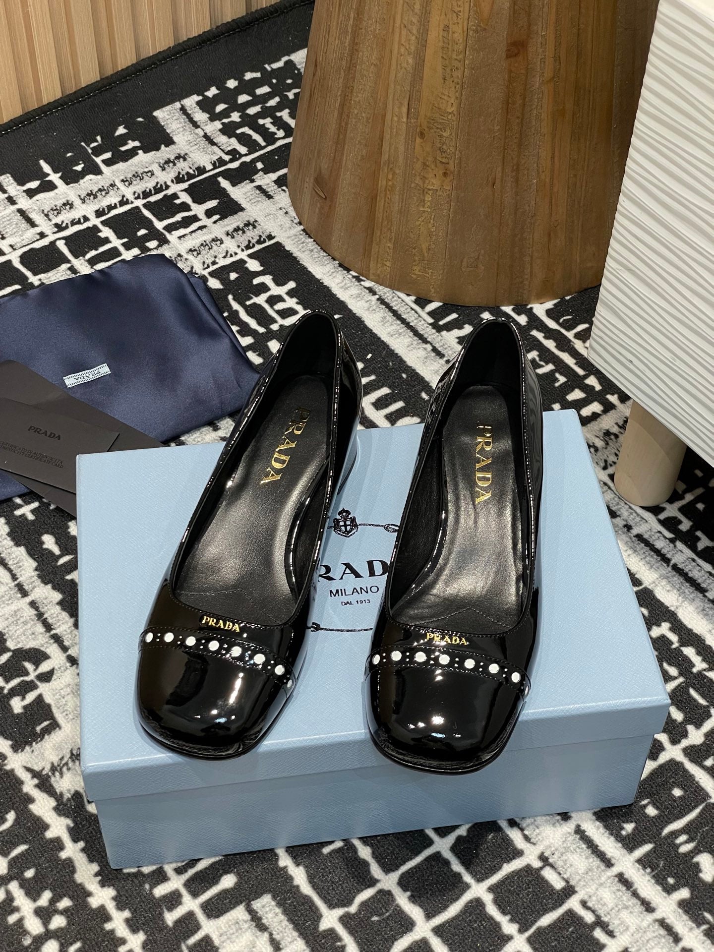 LuxluxHouse Best Quality Women Shoes Prada