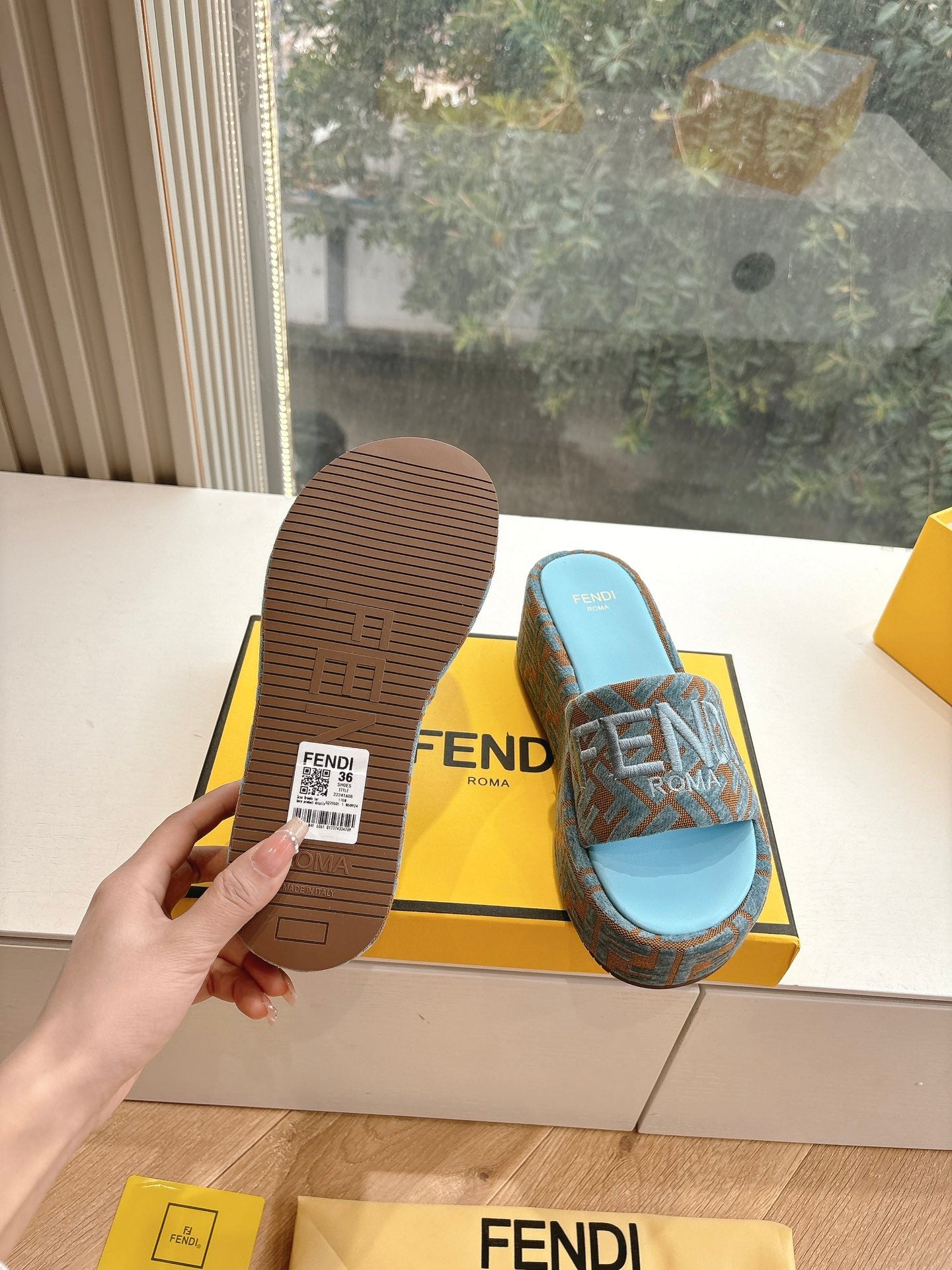LuxluxHouse Best Quality Fendi Women Shoes