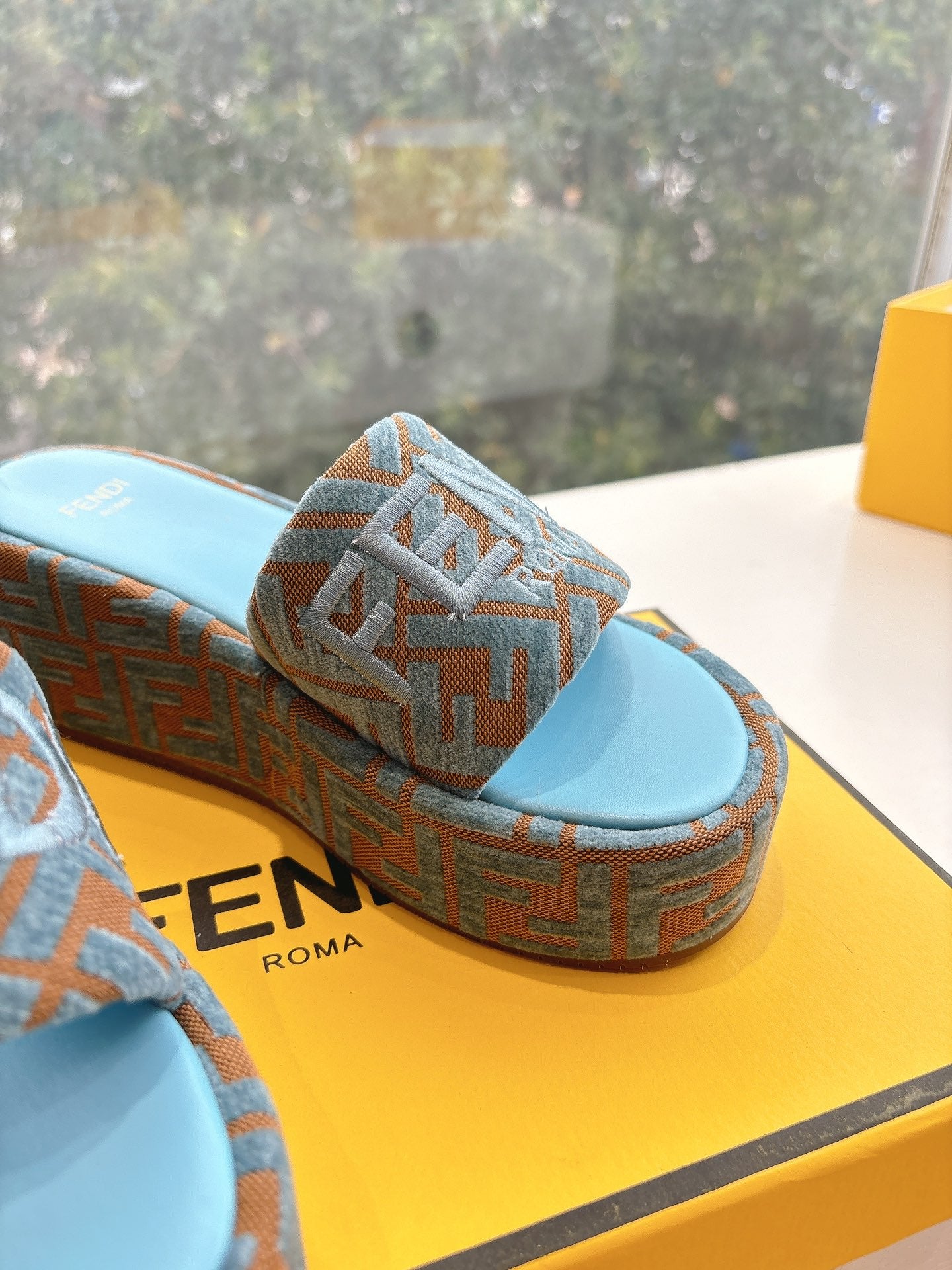 LuxluxHouse Best Quality Fendi Women Shoes