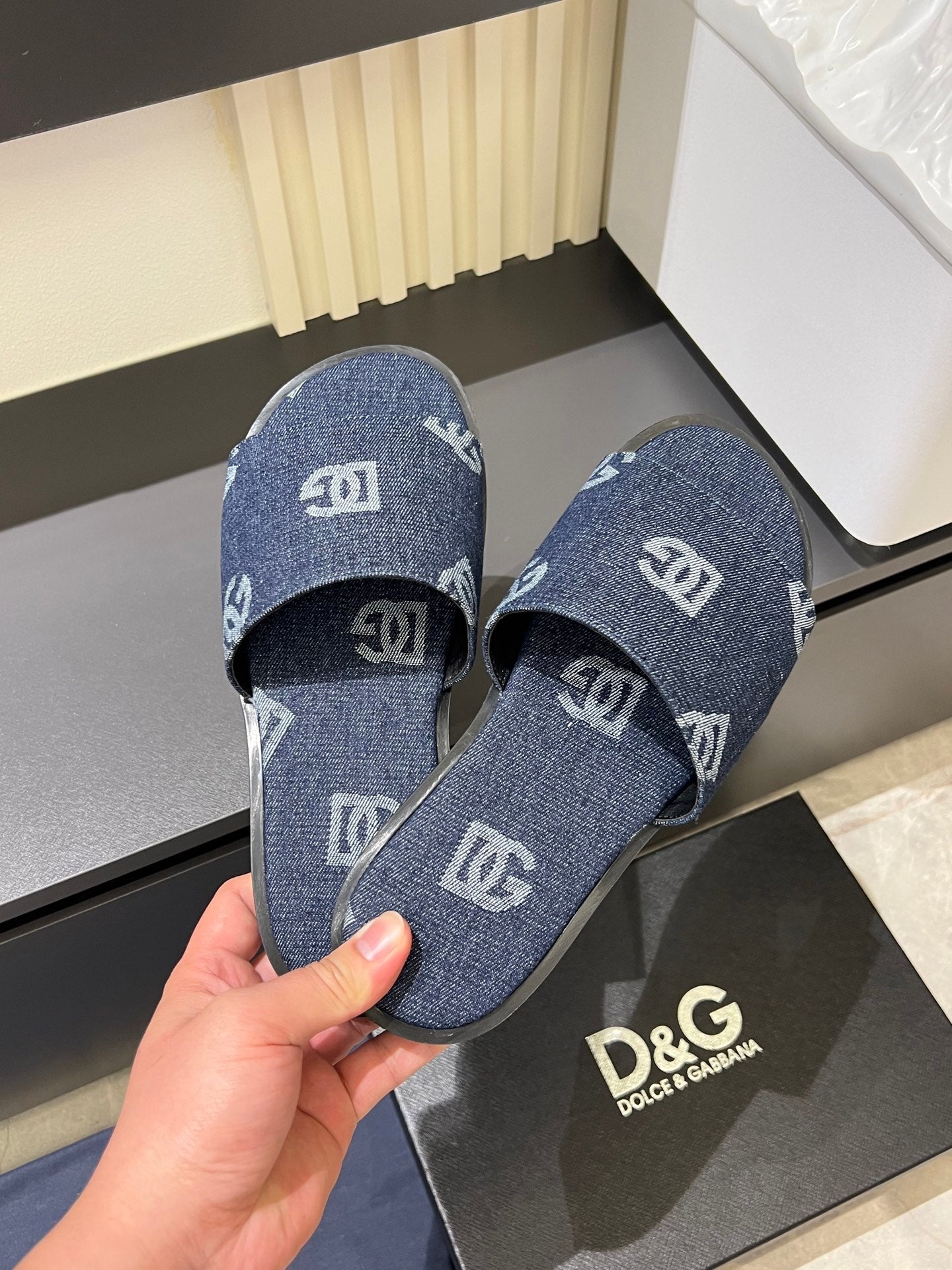 LuxluxHouse Best Quality Sandals Dolce & Gabbana