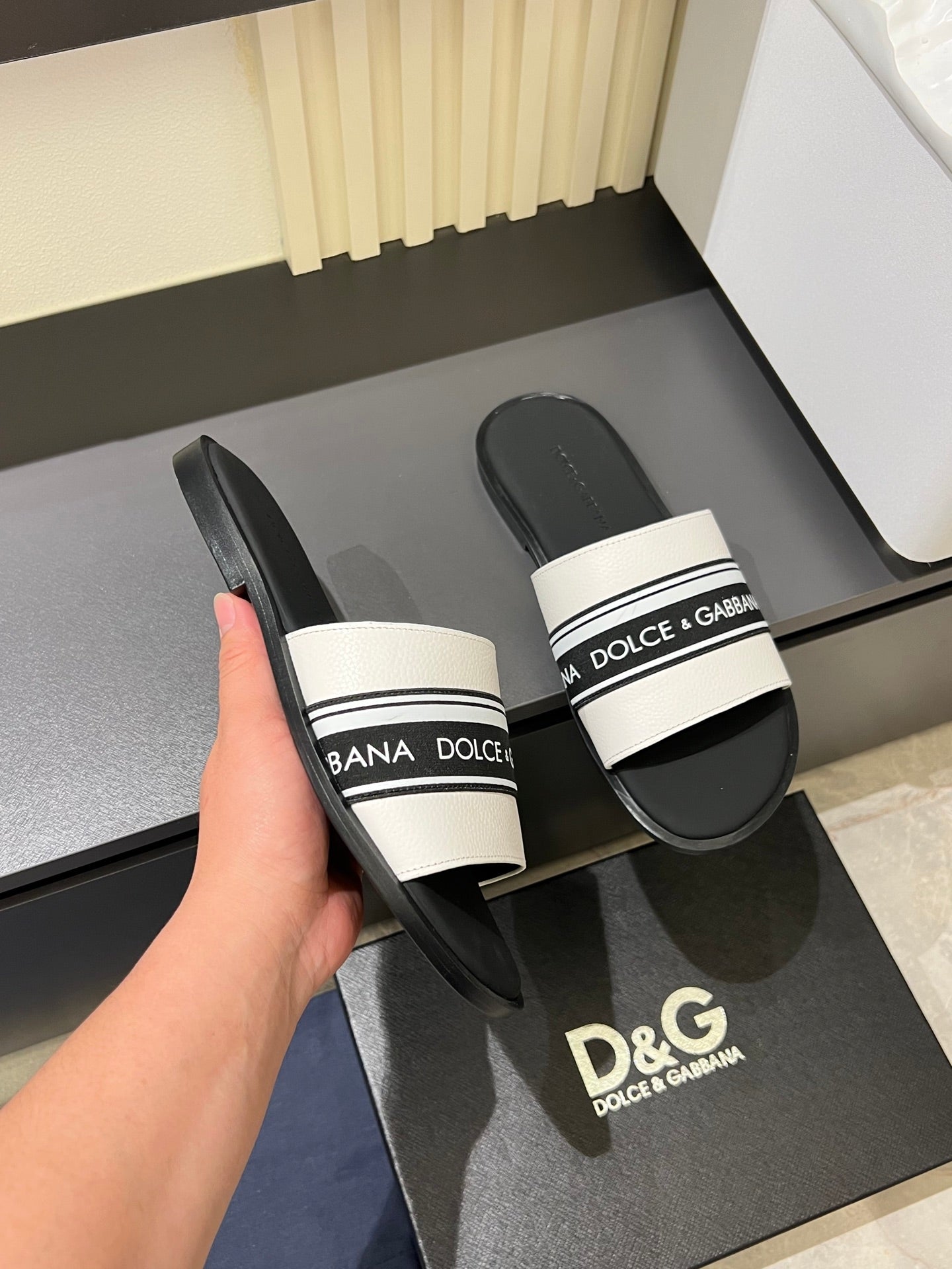 LuxluxHouse Best Quality Sandals Dolce & Gabbana