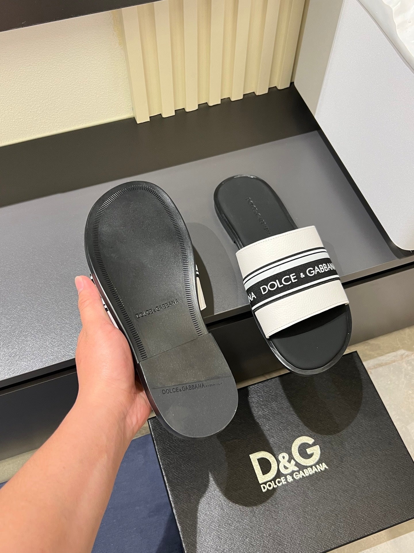 LuxluxHouse Best Quality Sandals Dolce & Gabbana