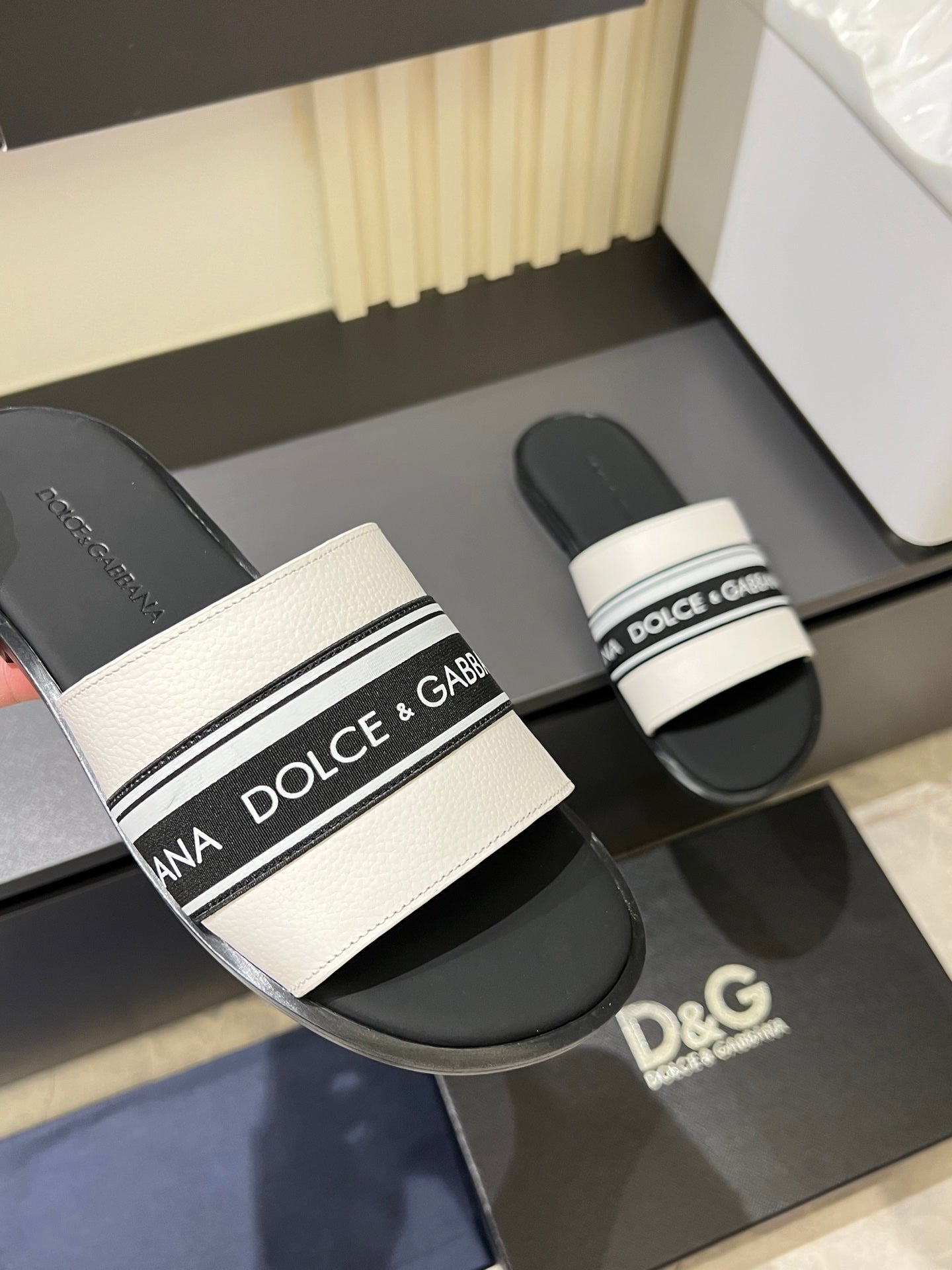 LuxluxHouse Best Quality Sandals Dolce & Gabbana