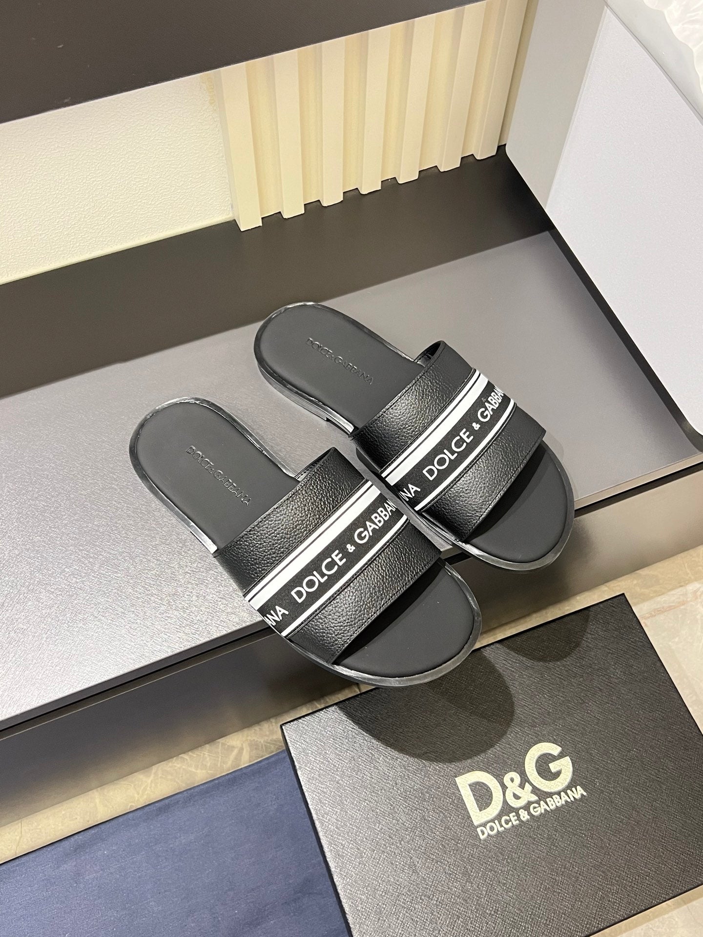 LuxluxHouse Best Quality Sandals Dolce & Gabbana