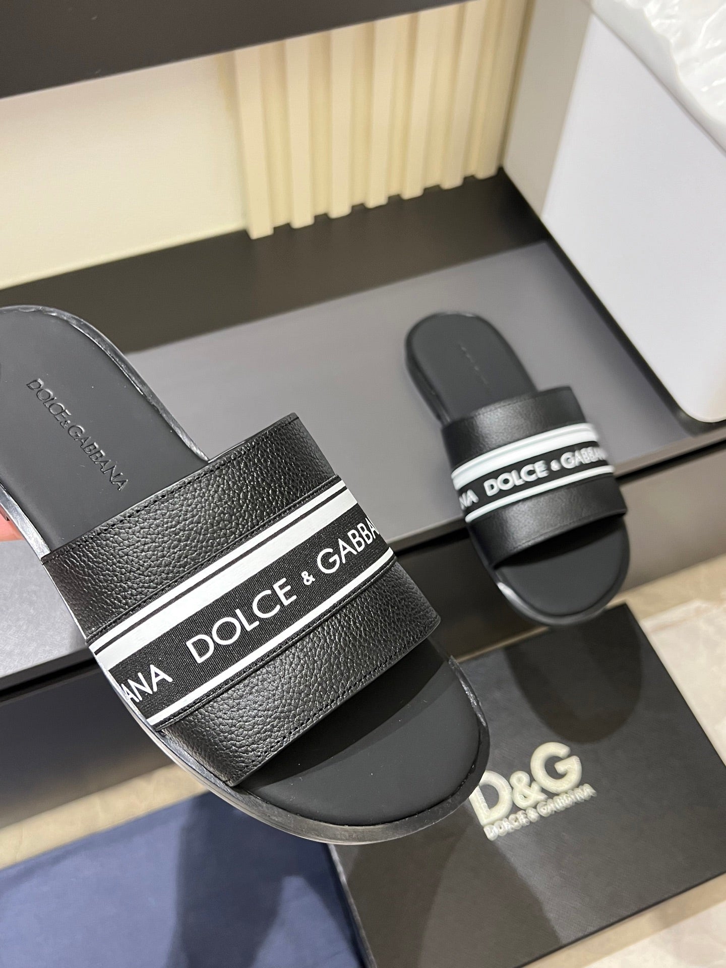 LuxluxHouse Best Quality Sandals Dolce & Gabbana