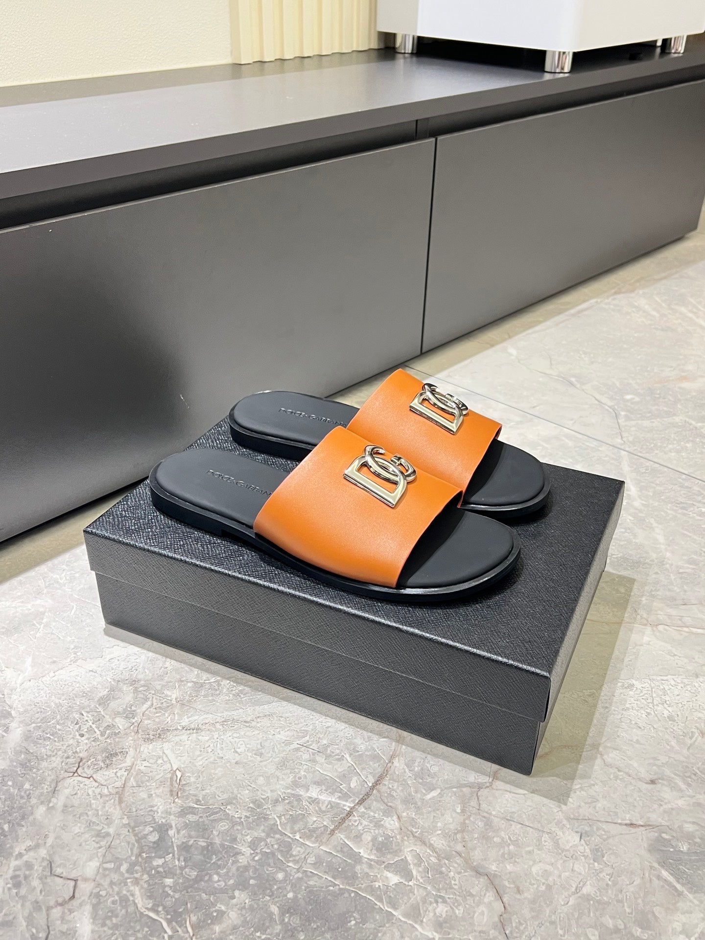 LuxluxHouse Best Quality Sandals Dolce & Gabbana