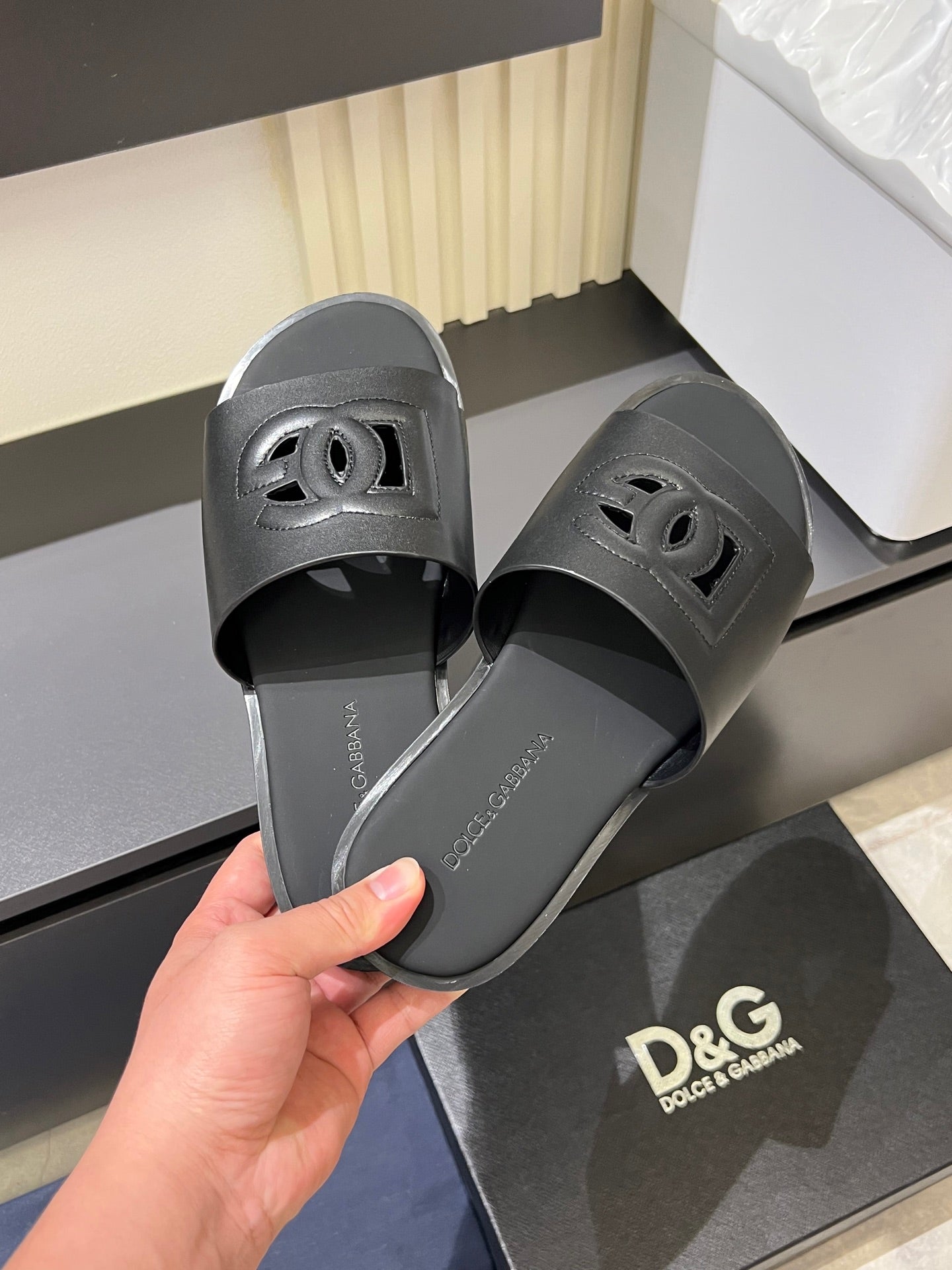 LuxluxHouse Best Quality Sandals Dolce & Gabbana